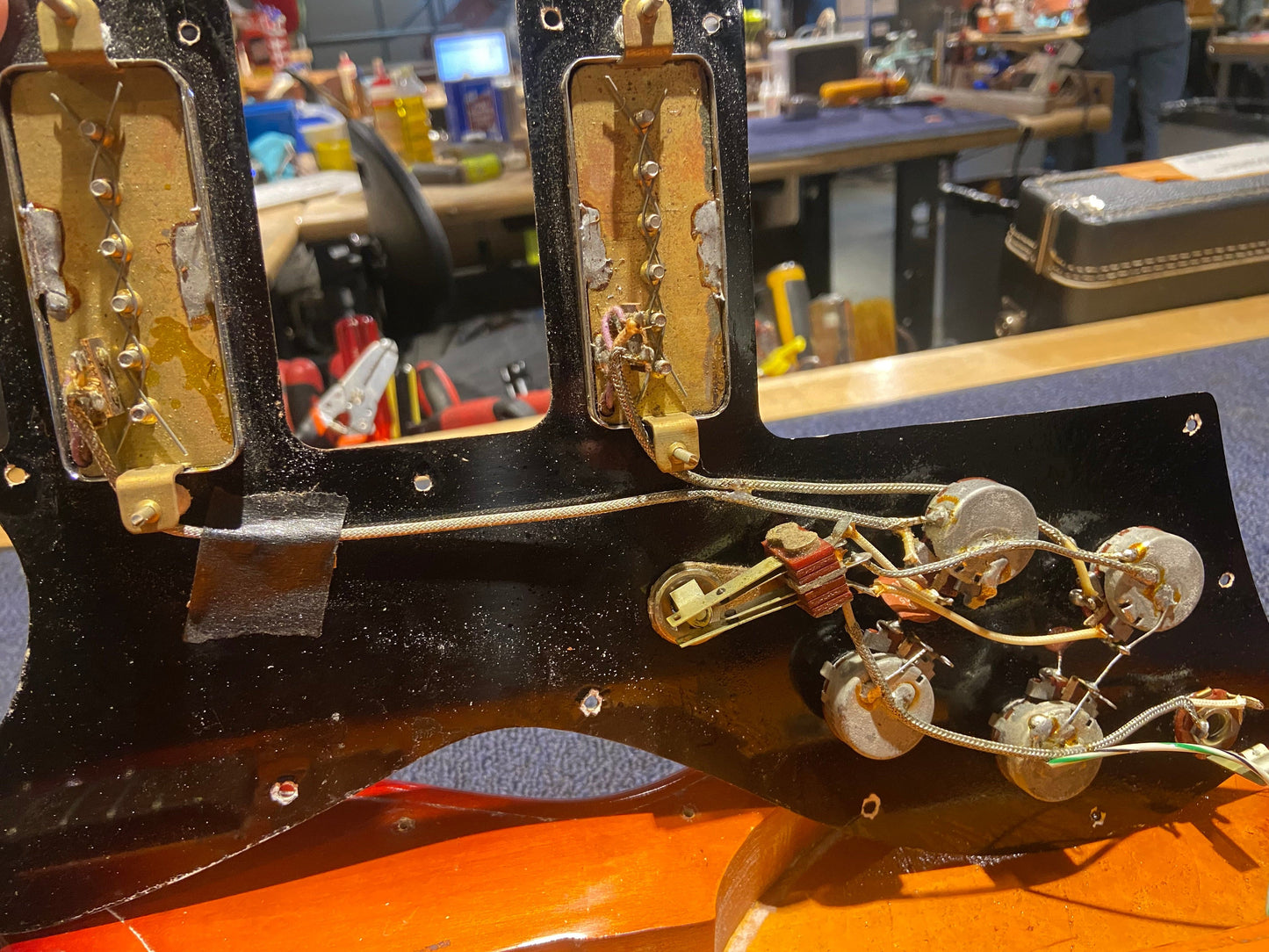 Guild Polara S-100 Sunburst 1964 Electric Guitars / Solid Body