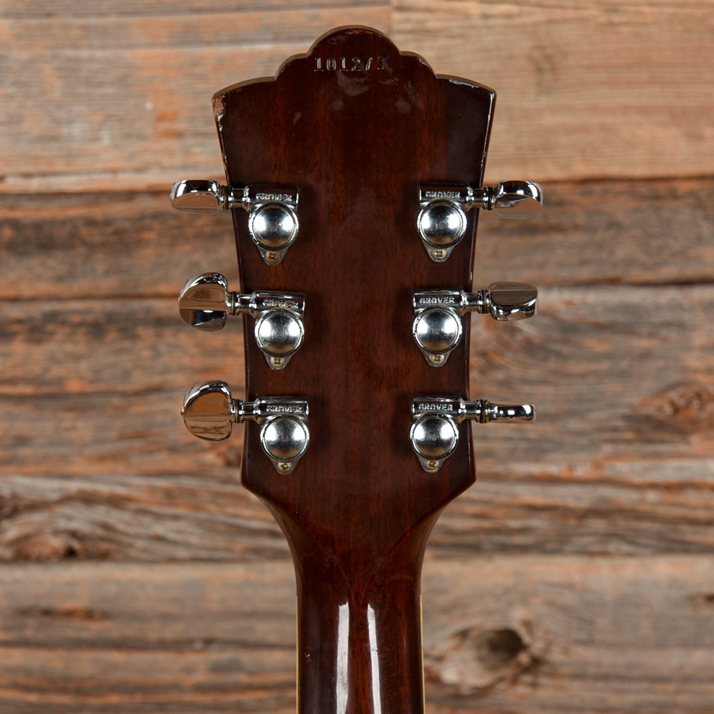 Guild S-100 Walnut 1974 Electric Guitars / Solid Body