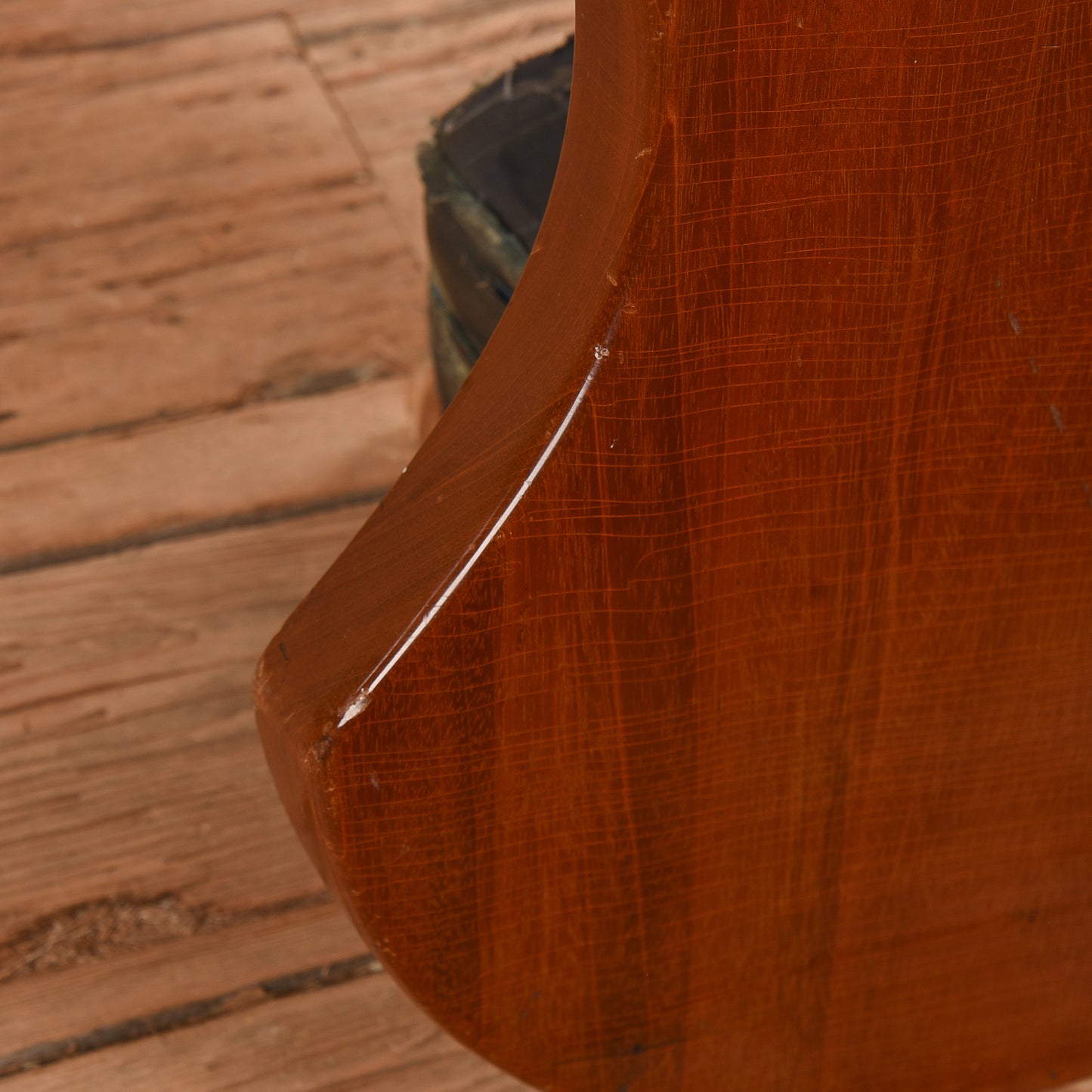Guild S-60-D Walnut 1978 Electric Guitars / Solid Body