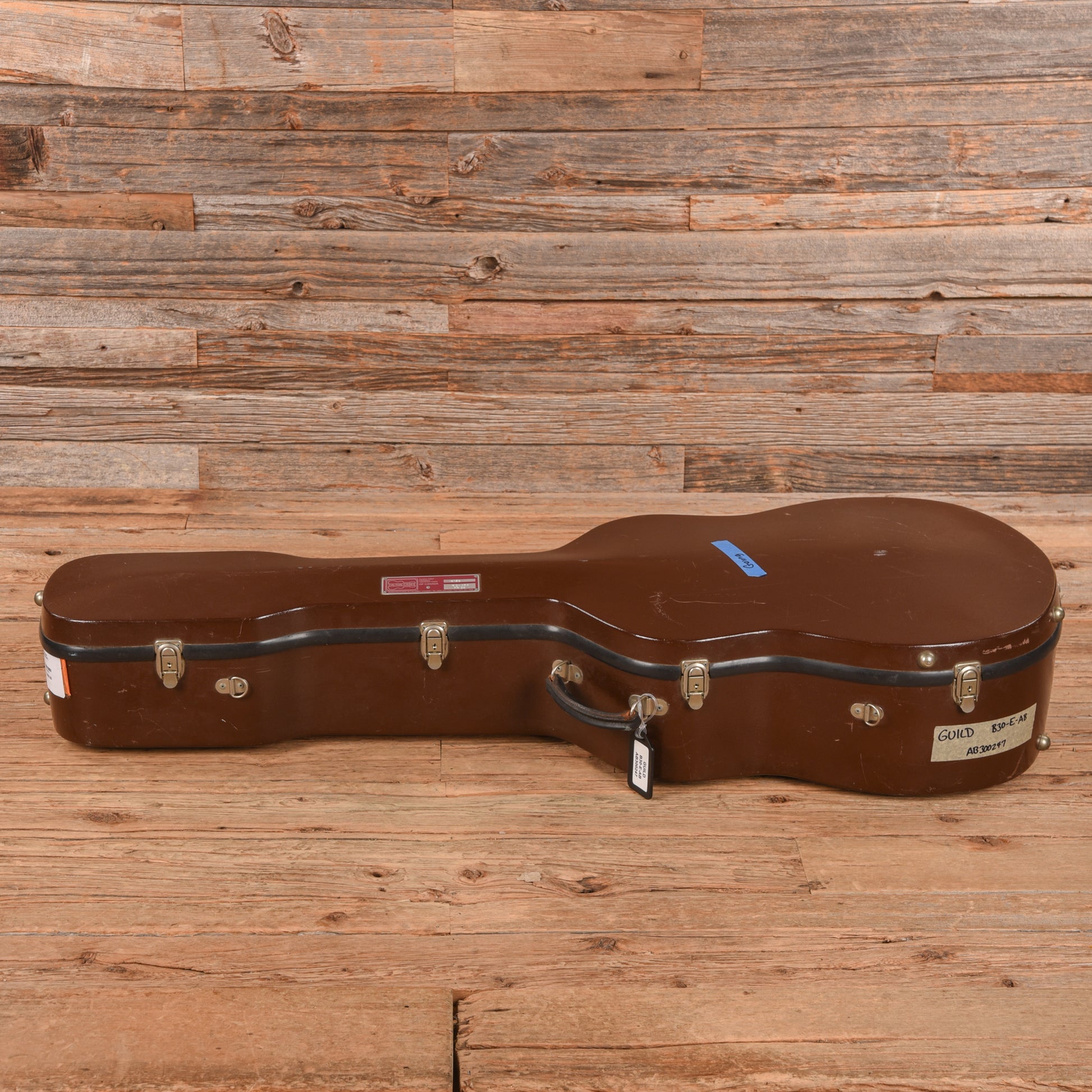 Guild B30-E AB Sunburst - Zac Brown