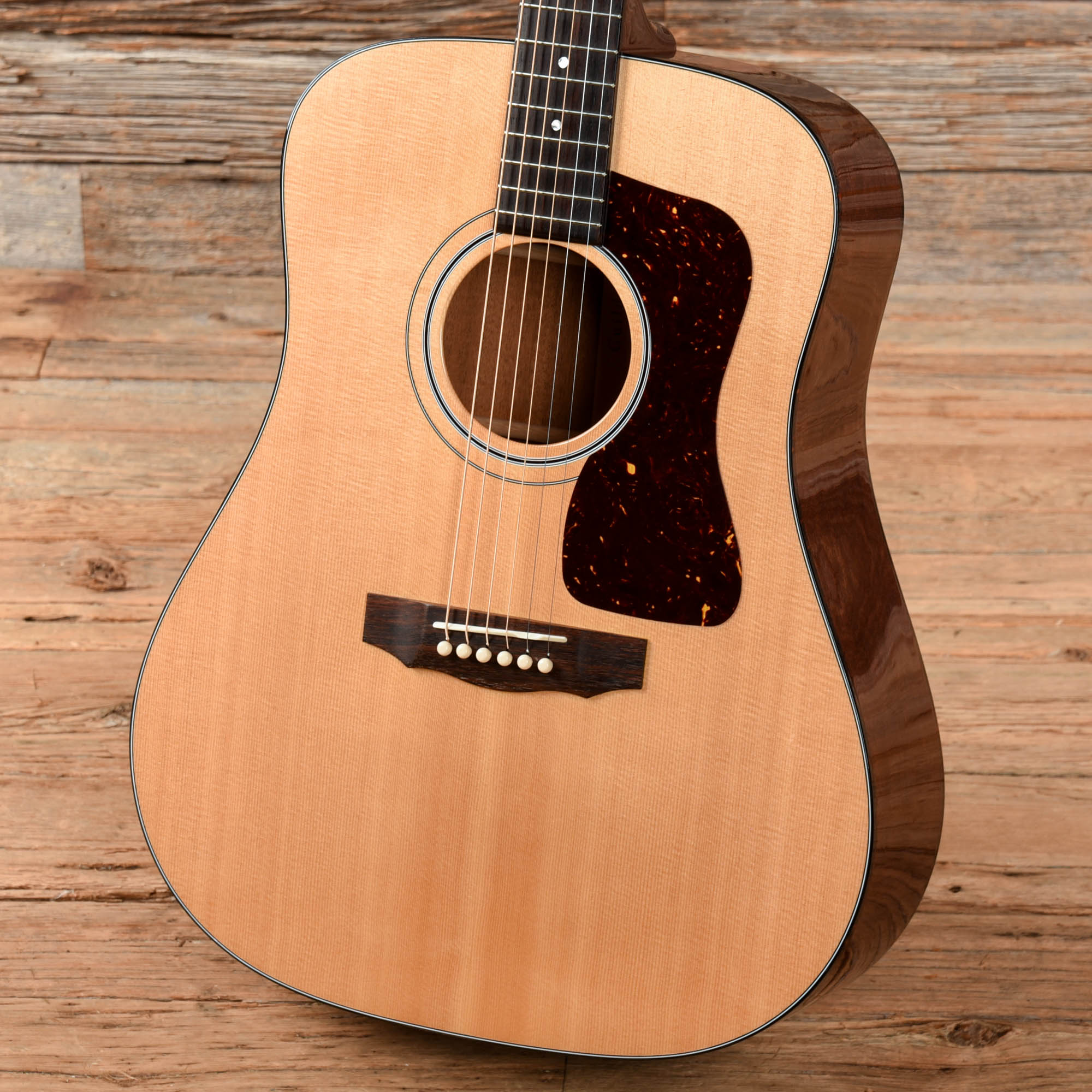 Guild D-40 Traditional Natural