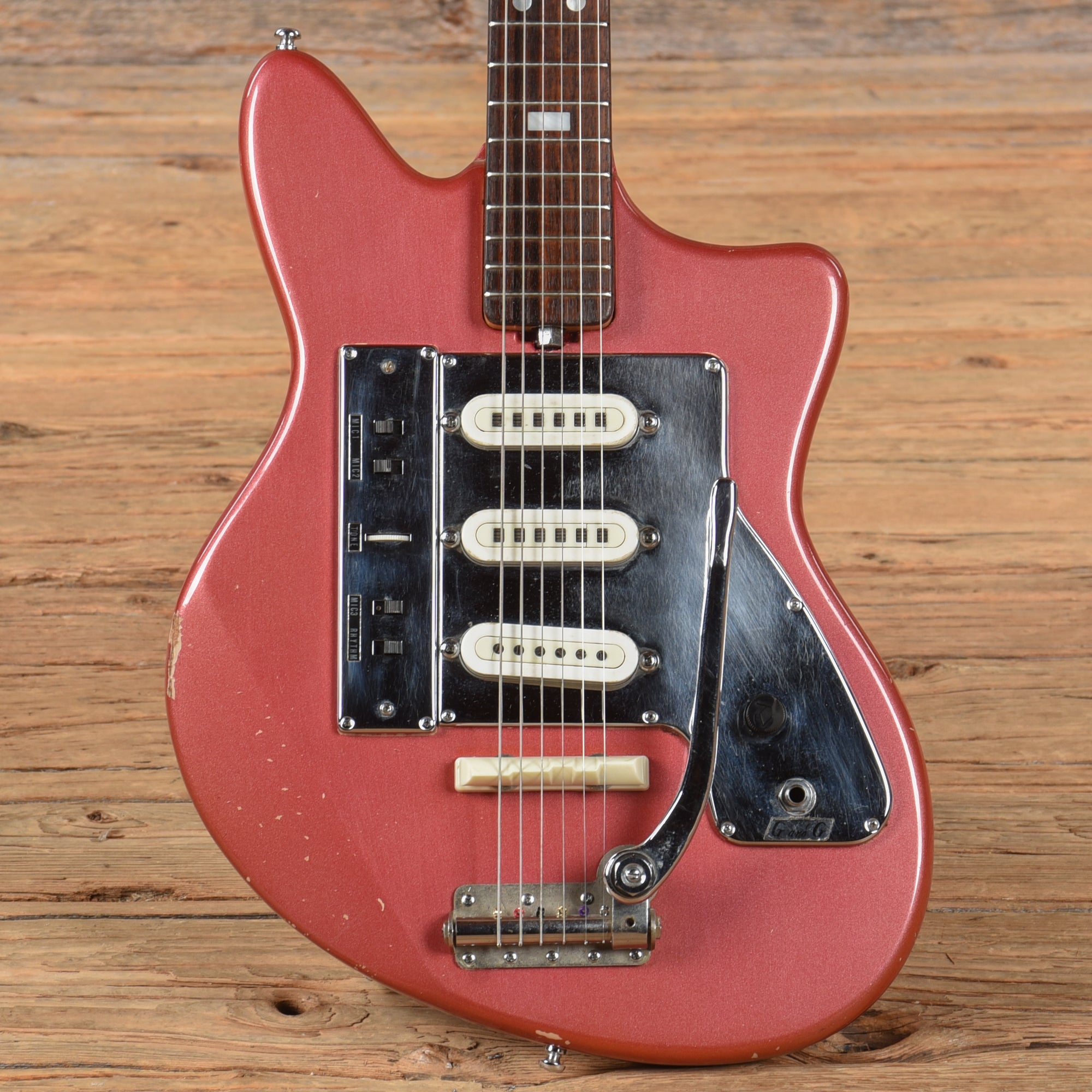 Guyatone L6-130T Red 1960s Electric Guitars / Solid Body