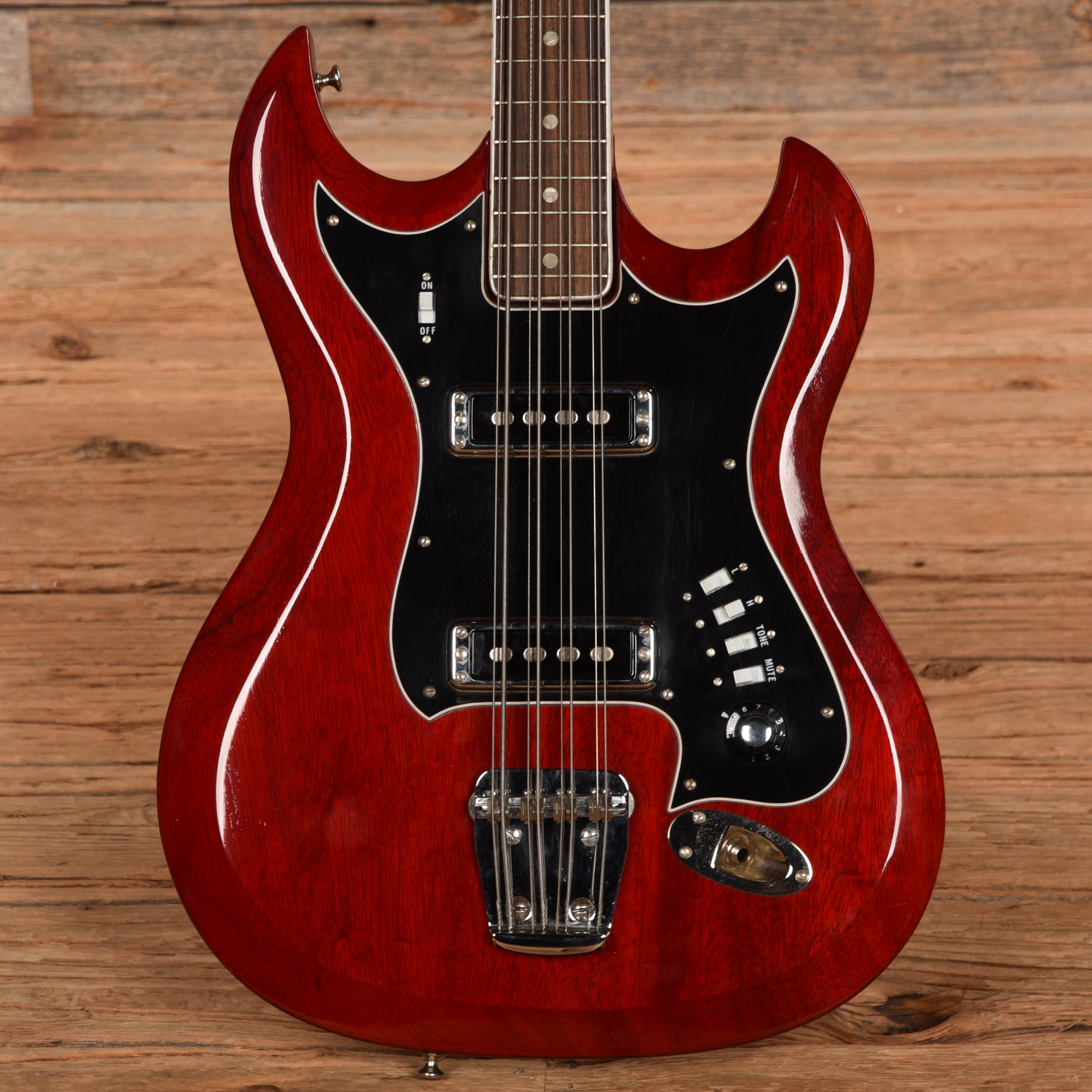 Hagstrom 8 String Bass Cherry 1960s Bass Guitars / 5-String or More