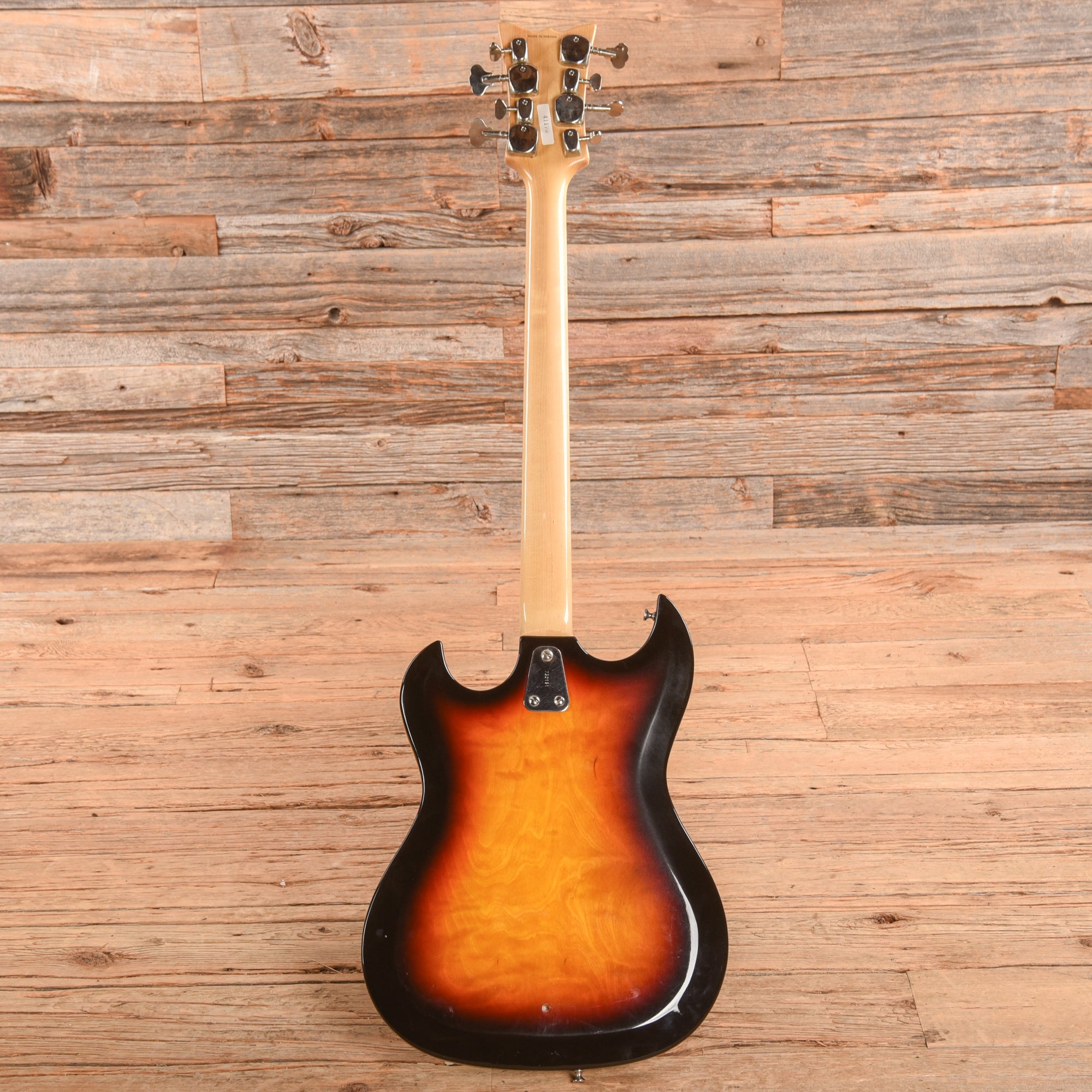 Hagstrom H-8 Sunburst 1968 – Chicago Music Exchange