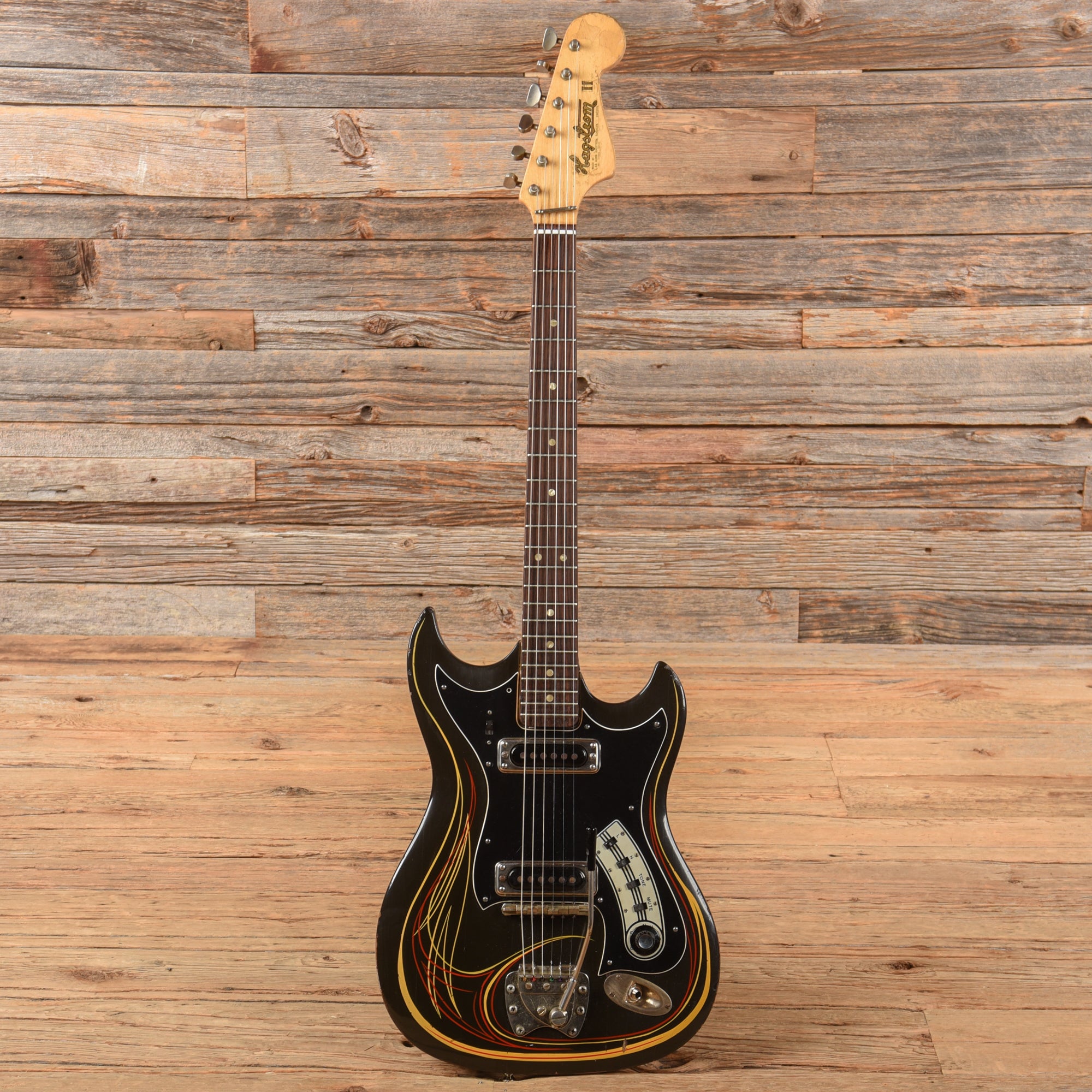 Hagstrom II Black 1960s Electric Guitars / Solid Body