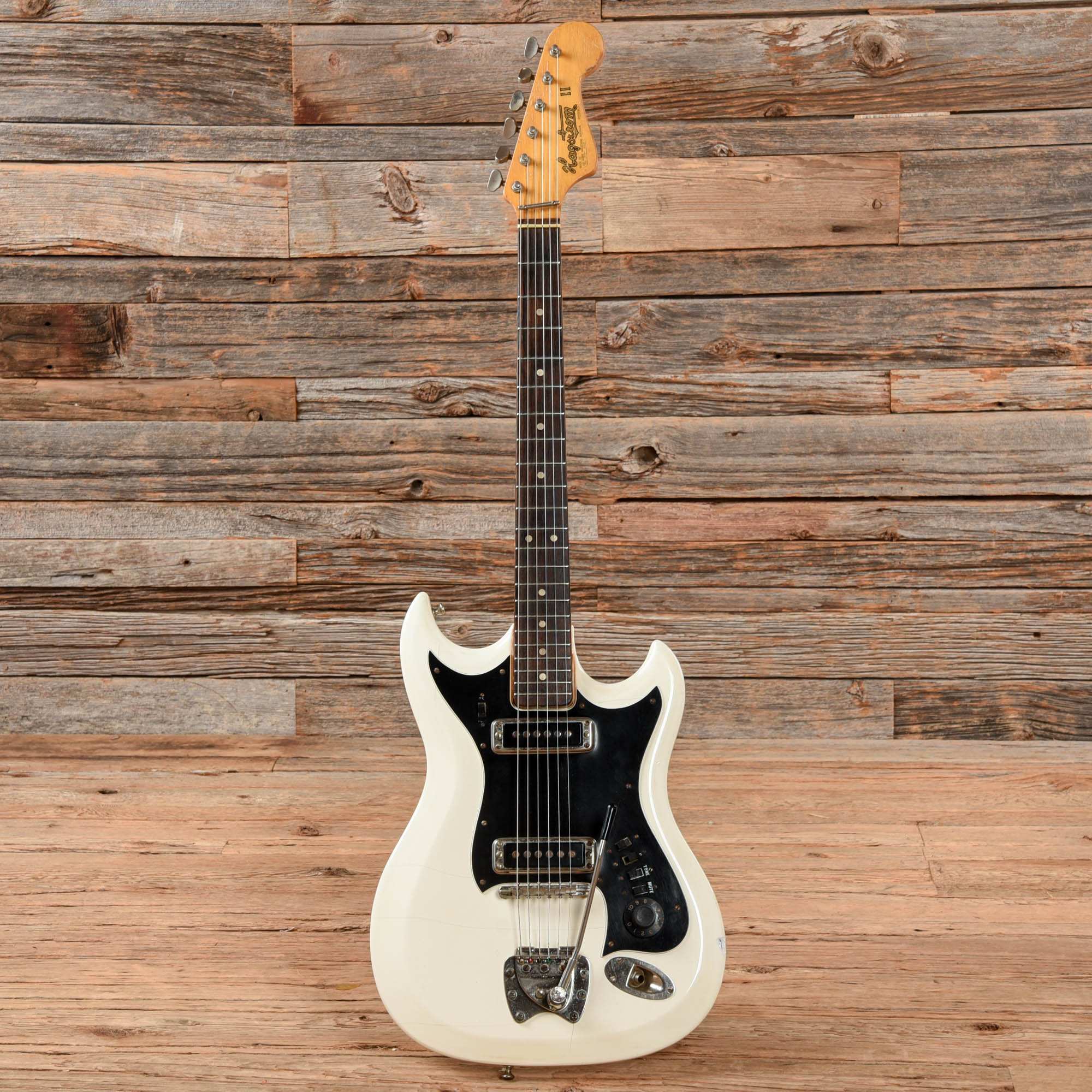 Hagstrom II White Electric Guitars / Solid Body