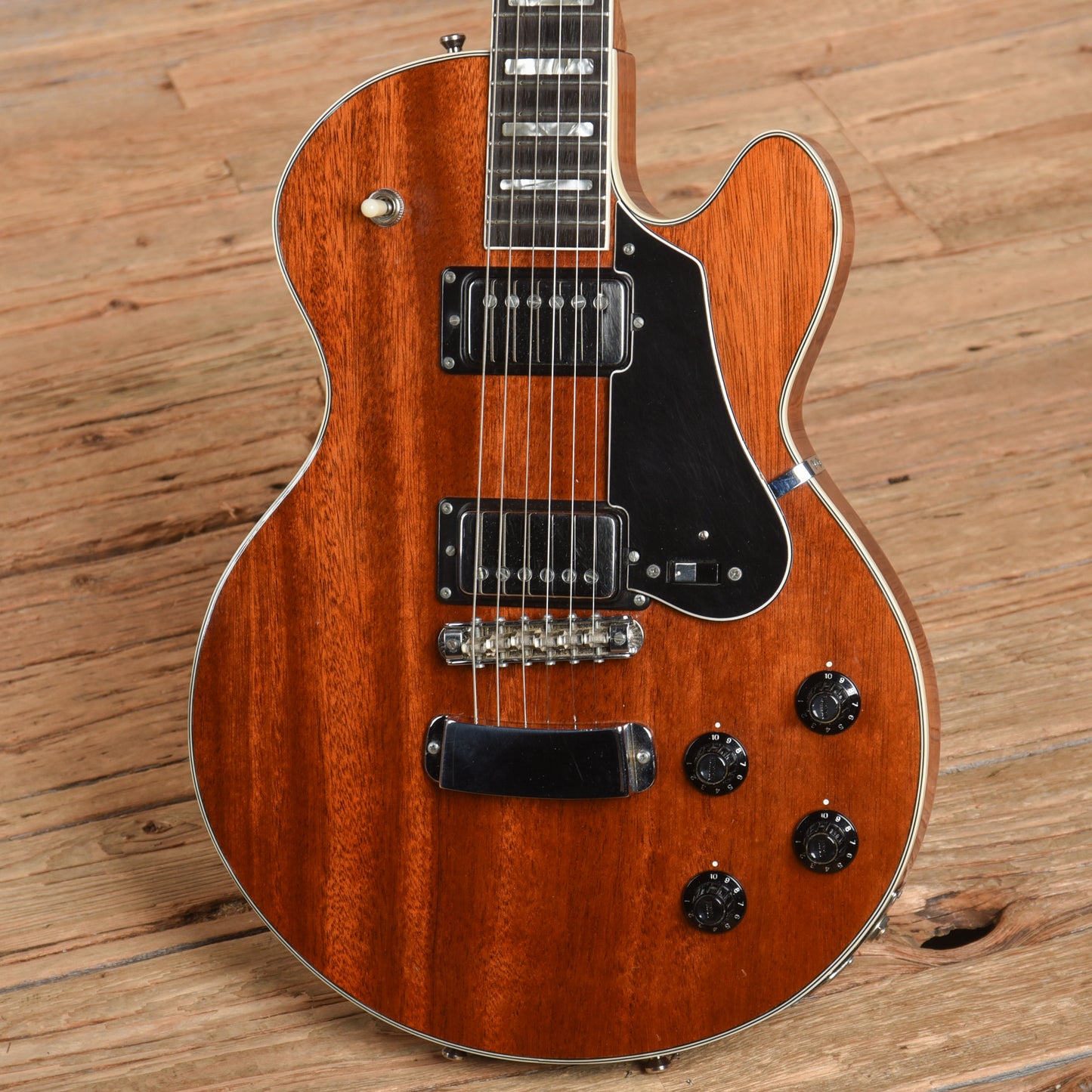 Hagstrom Patch w/ Ampeg Footswitch Natural 1970s Electric Guitars / Solid Body