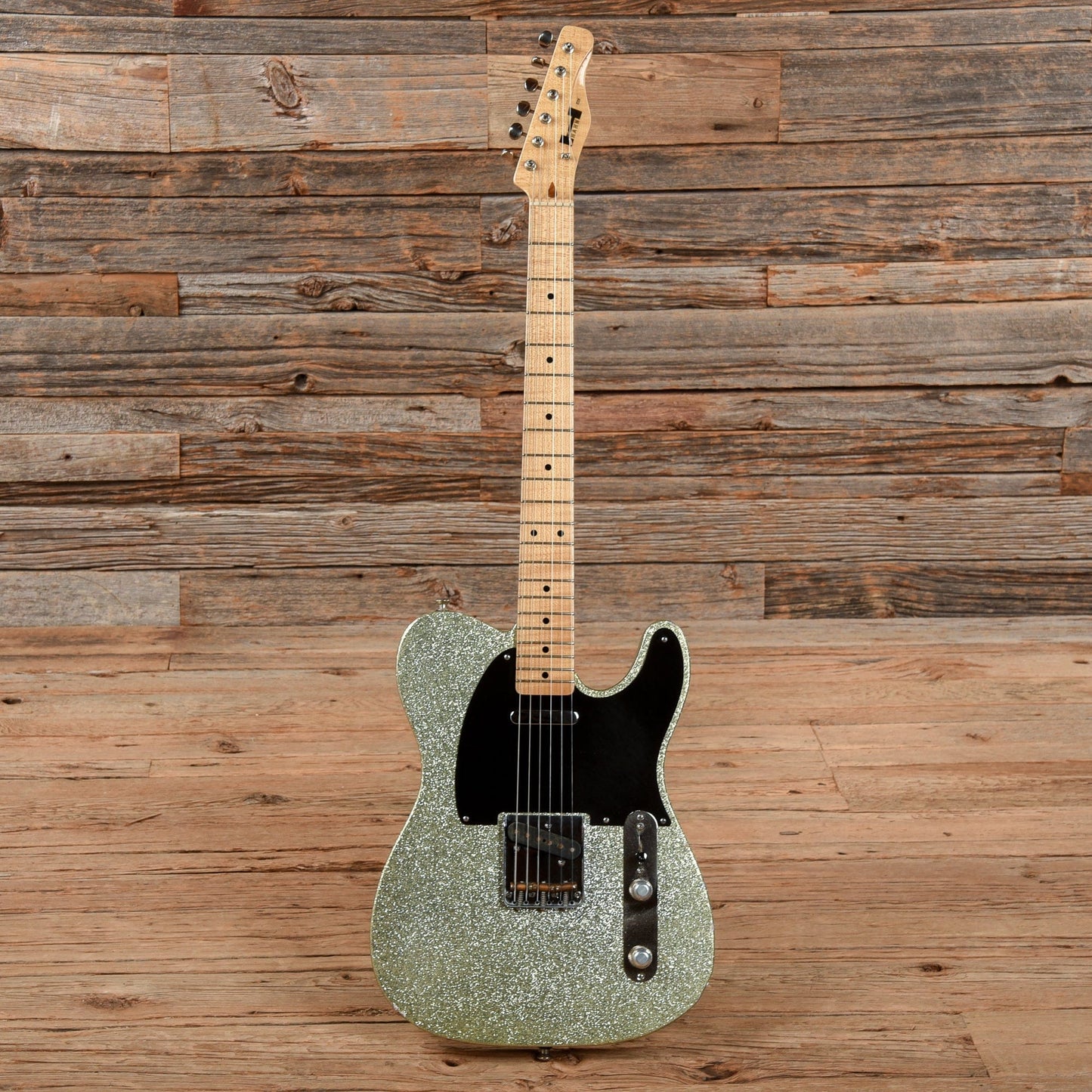 Hahn 228 Silver Sparkle Relic 2011 Electric Guitars / Solid Body