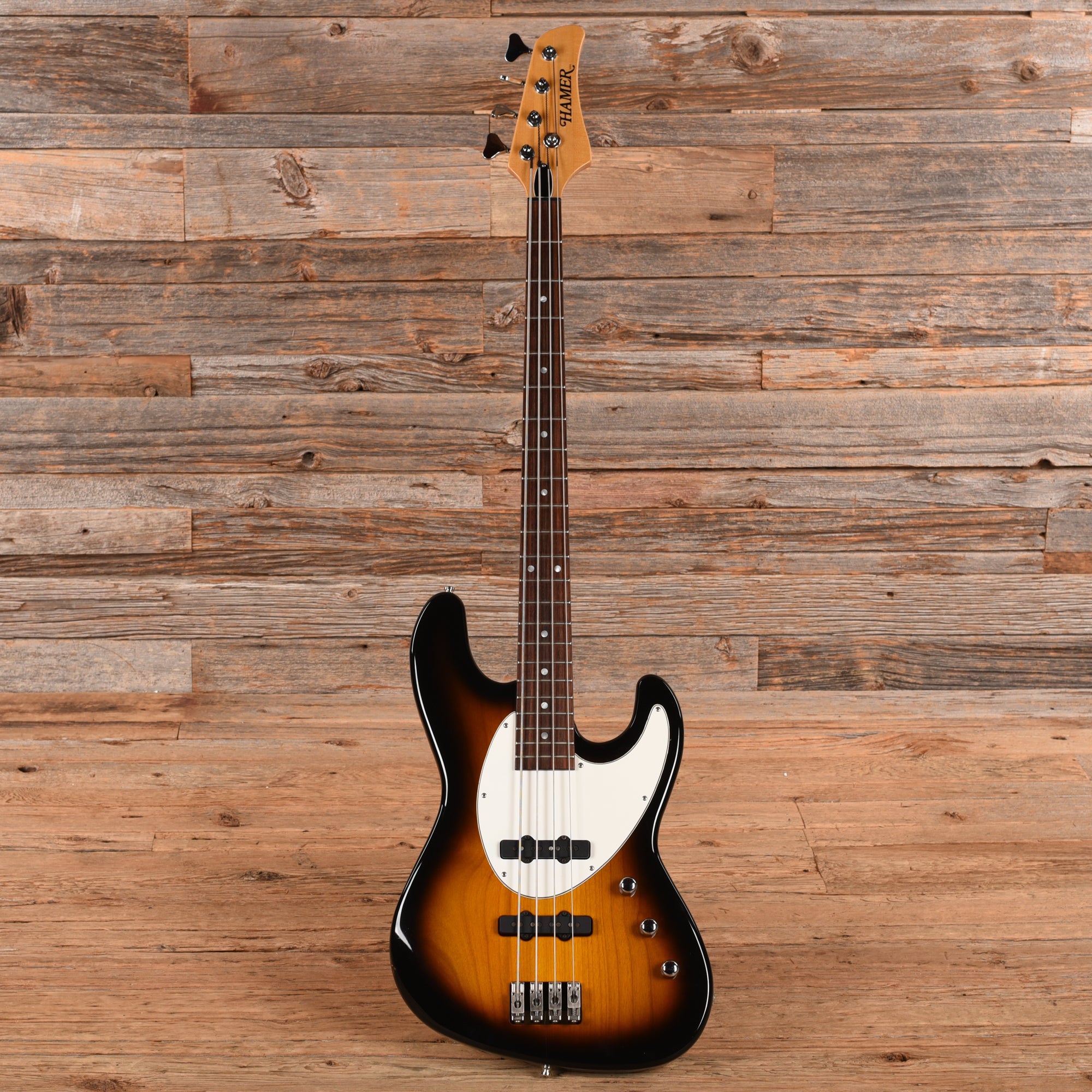 Hamer USA Cruise Bass Sunburst Bass Guitars