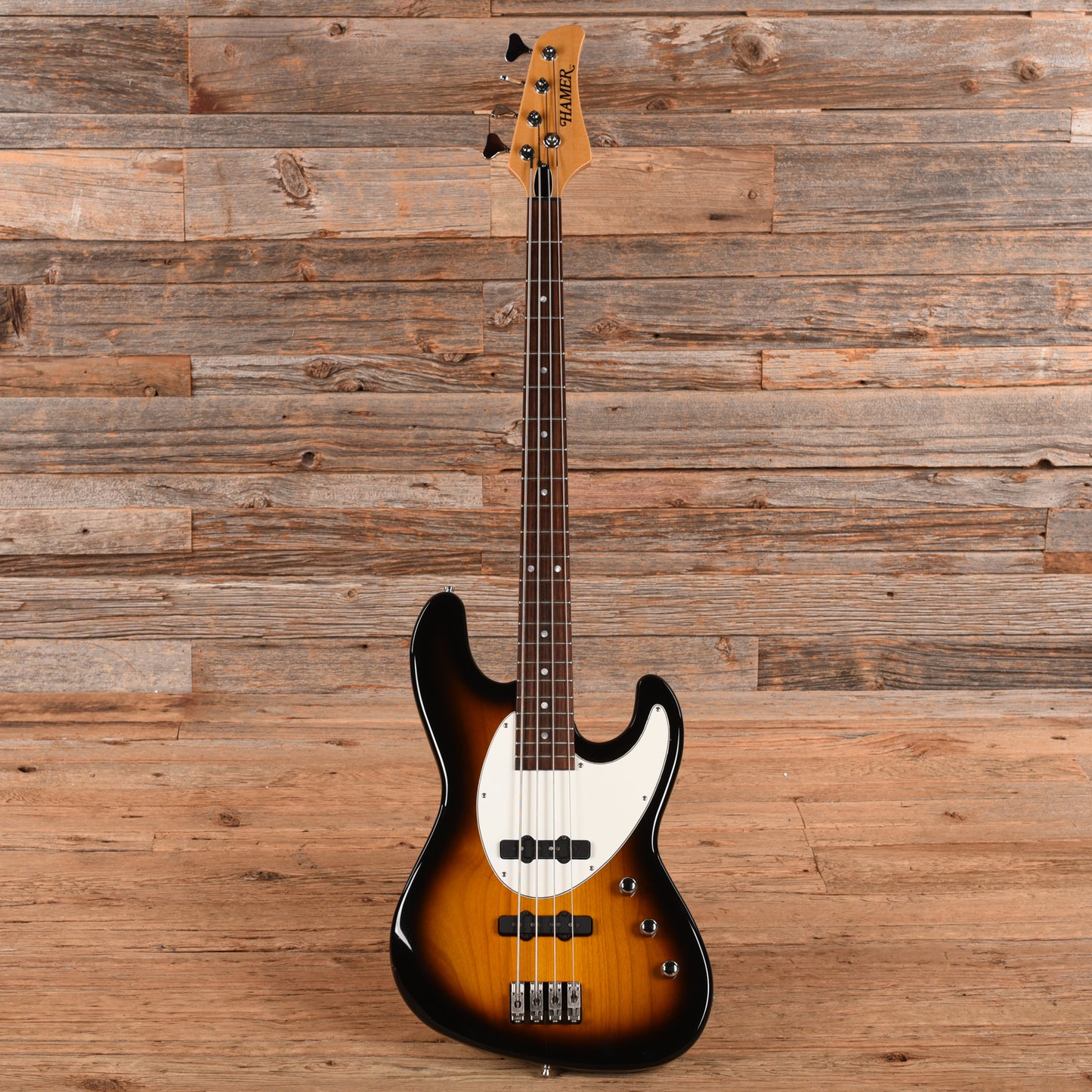 Hamer USA Cruise Bass Sunburst Bass Guitars