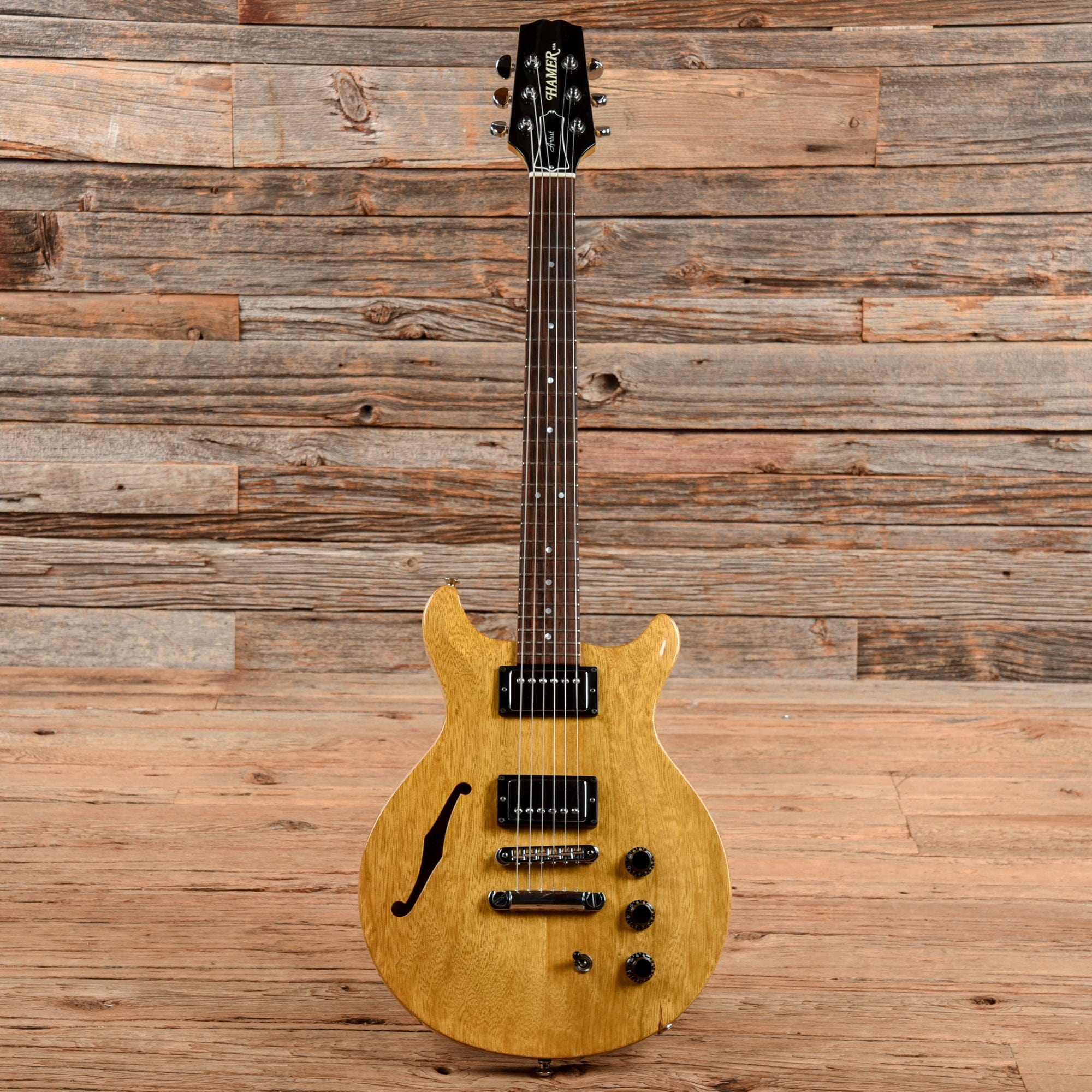 Hamer Artist Natural – Chicago Music Exchange