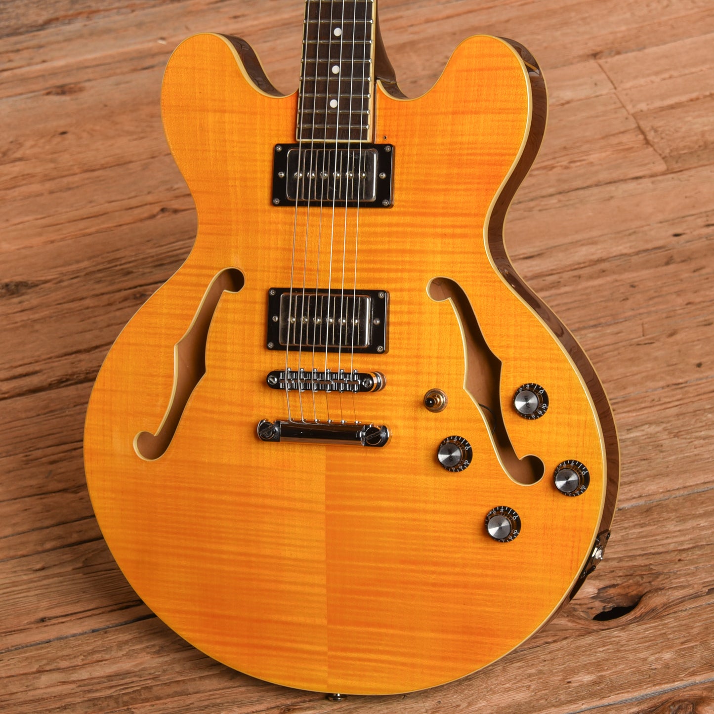 Hamer Echotone Natural Electric Guitars / Semi-Hollow