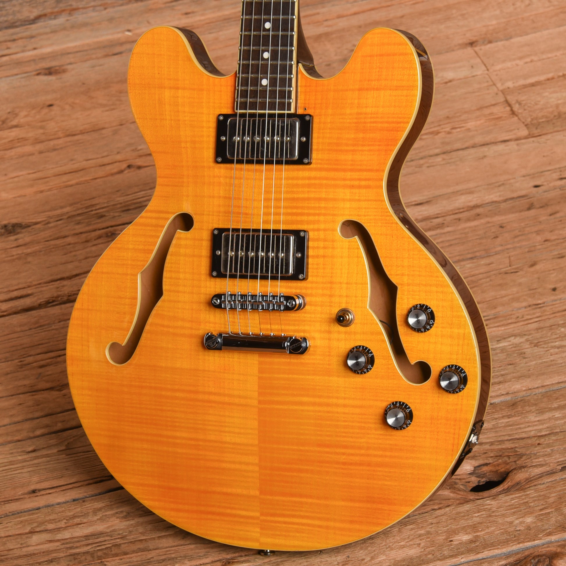 Hamer Echotone Natural Electric Guitars / Semi-Hollow