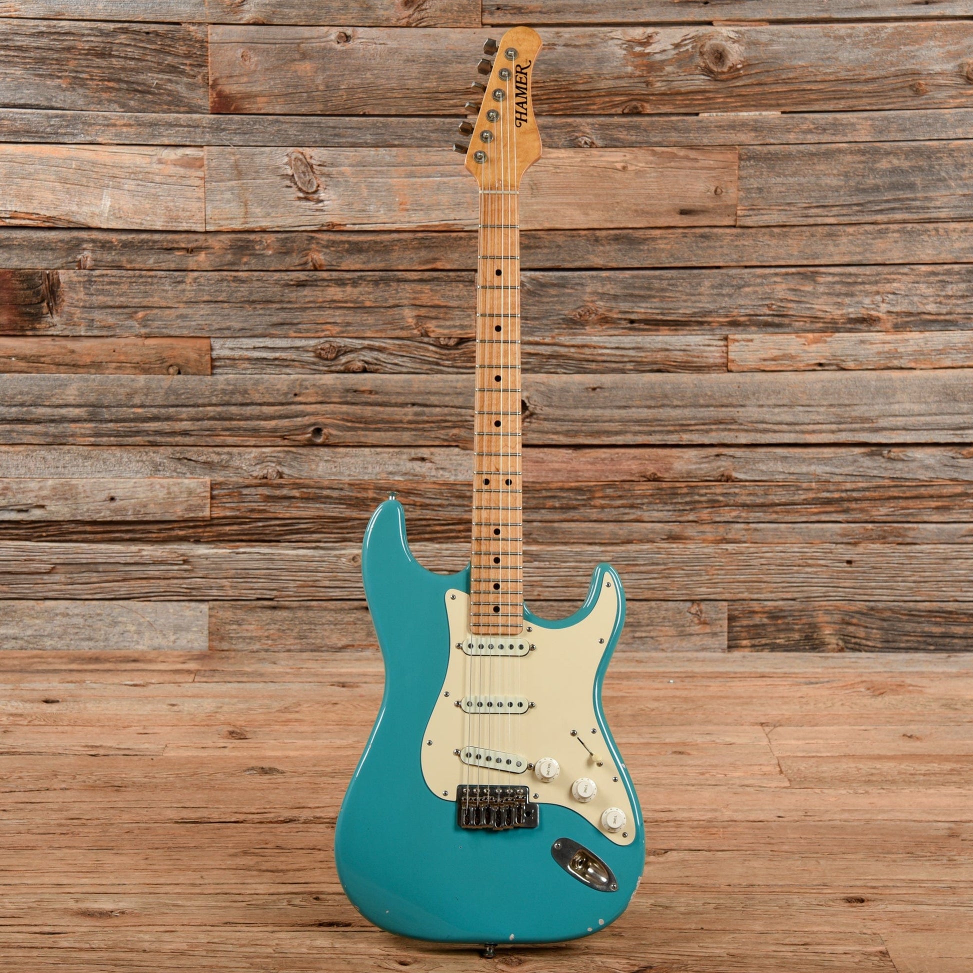 Hamer Daytona Sea Foam Green Electric Guitars / Solid Body