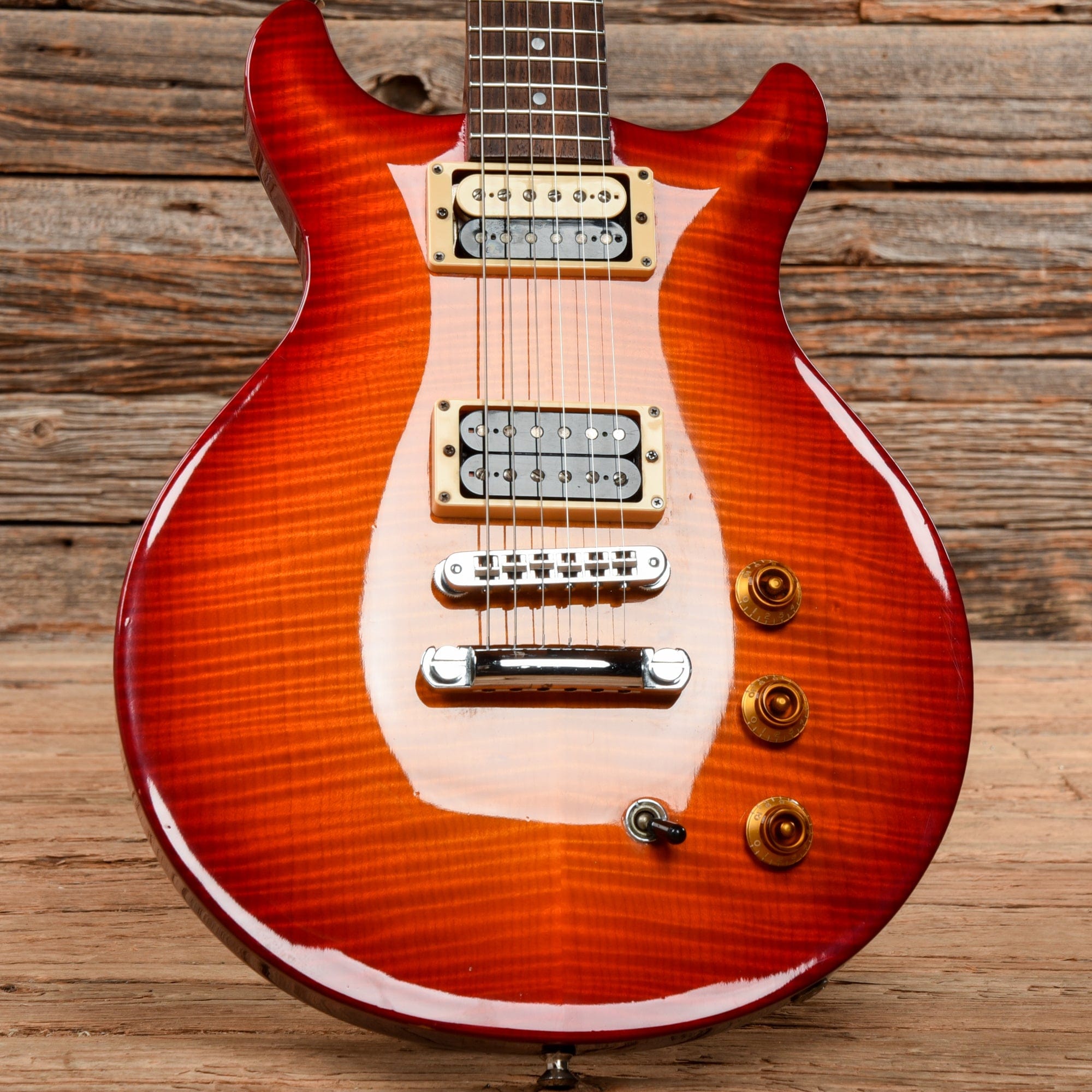 Hamer Studio Archtop Cherry Sunburst Electric Guitars / Solid Body