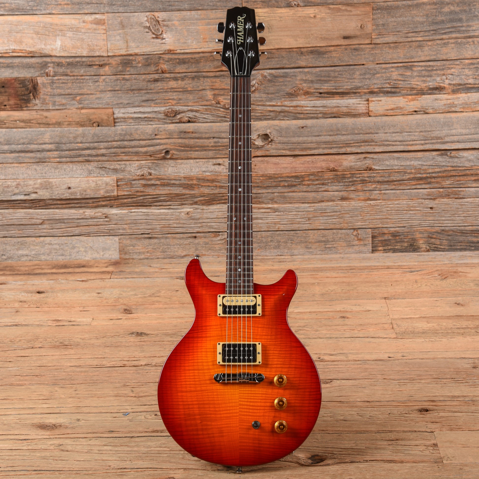 Hamer Studio Sunburst 1995 Electric Guitars / Solid Body