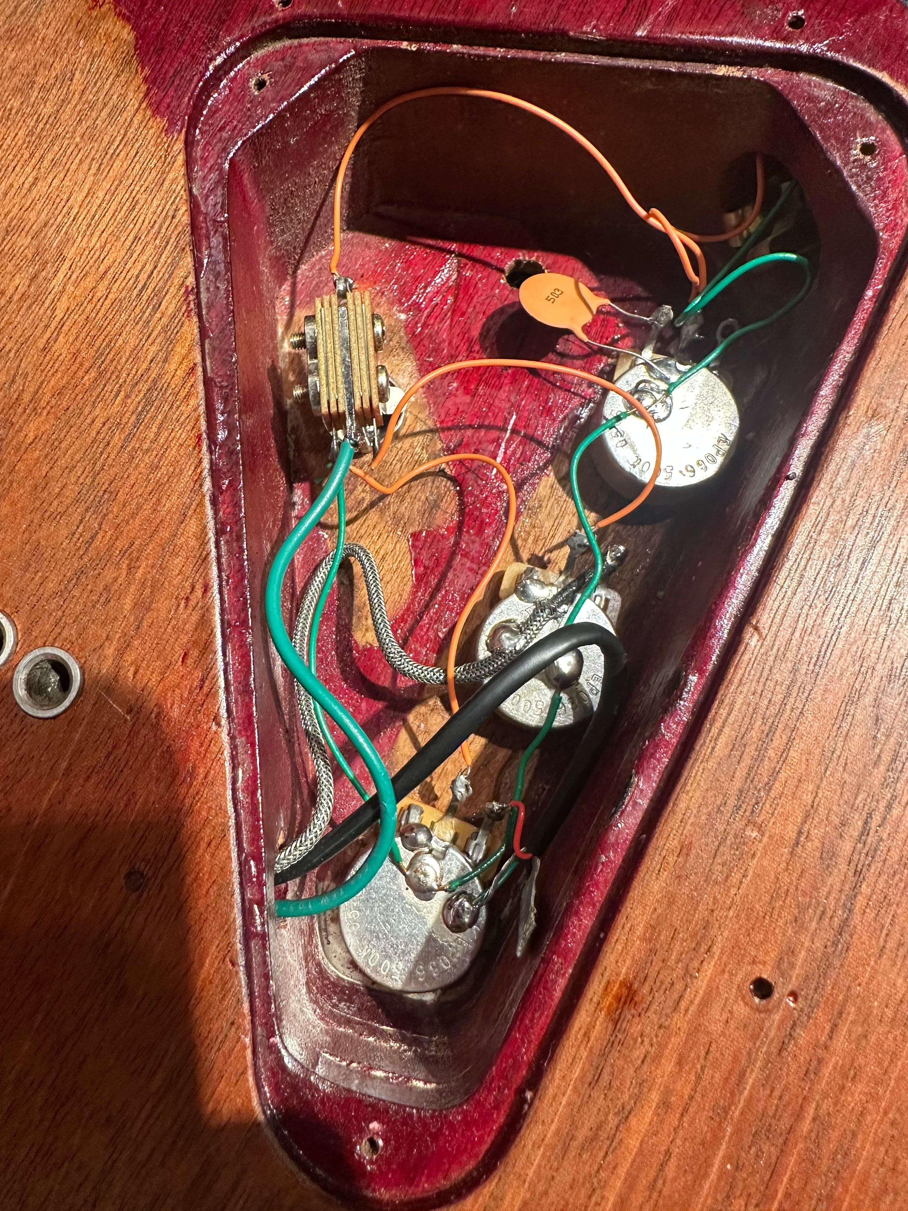 Hamer Sunburst Sunburst 1988 Electric Guitars / Solid Body