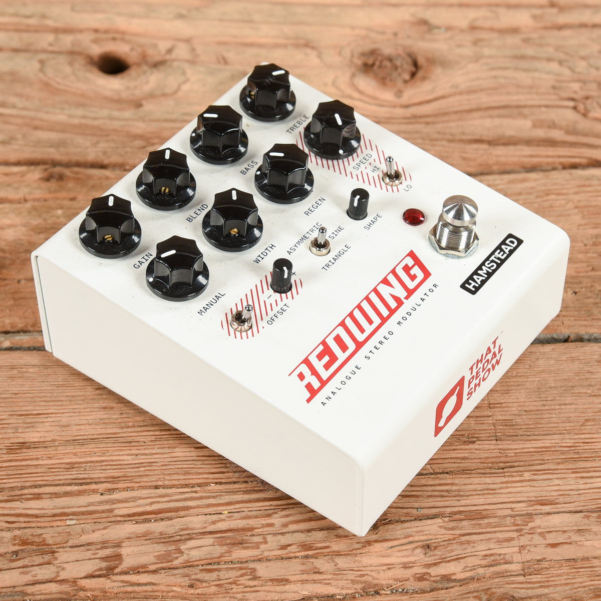 Hamstead Soundworks Redwing Stereo Analogue Modulator Effect Pedals