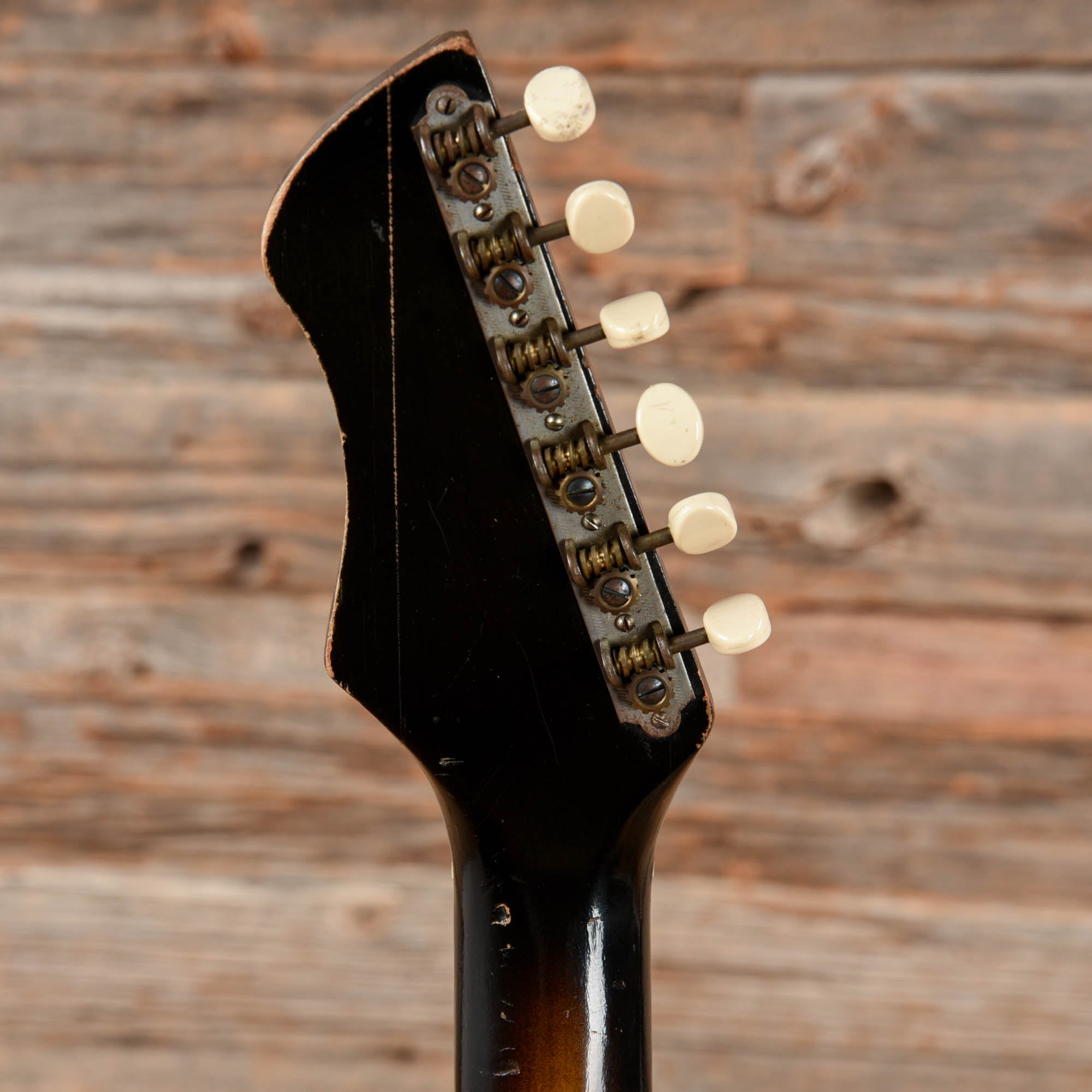 Harmony Bobkat 2-Pickup Sunburst 1966 Electric Guitars / Solid Body