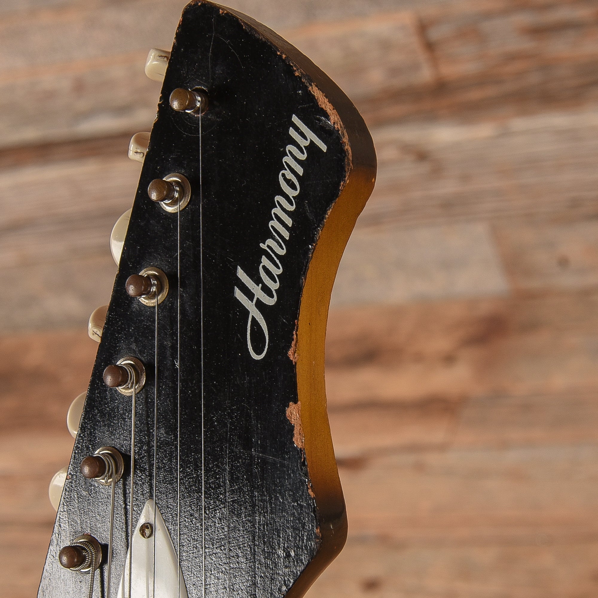 Harmony Bobkat Sunburst 1966 Electric Guitars / Solid Body
