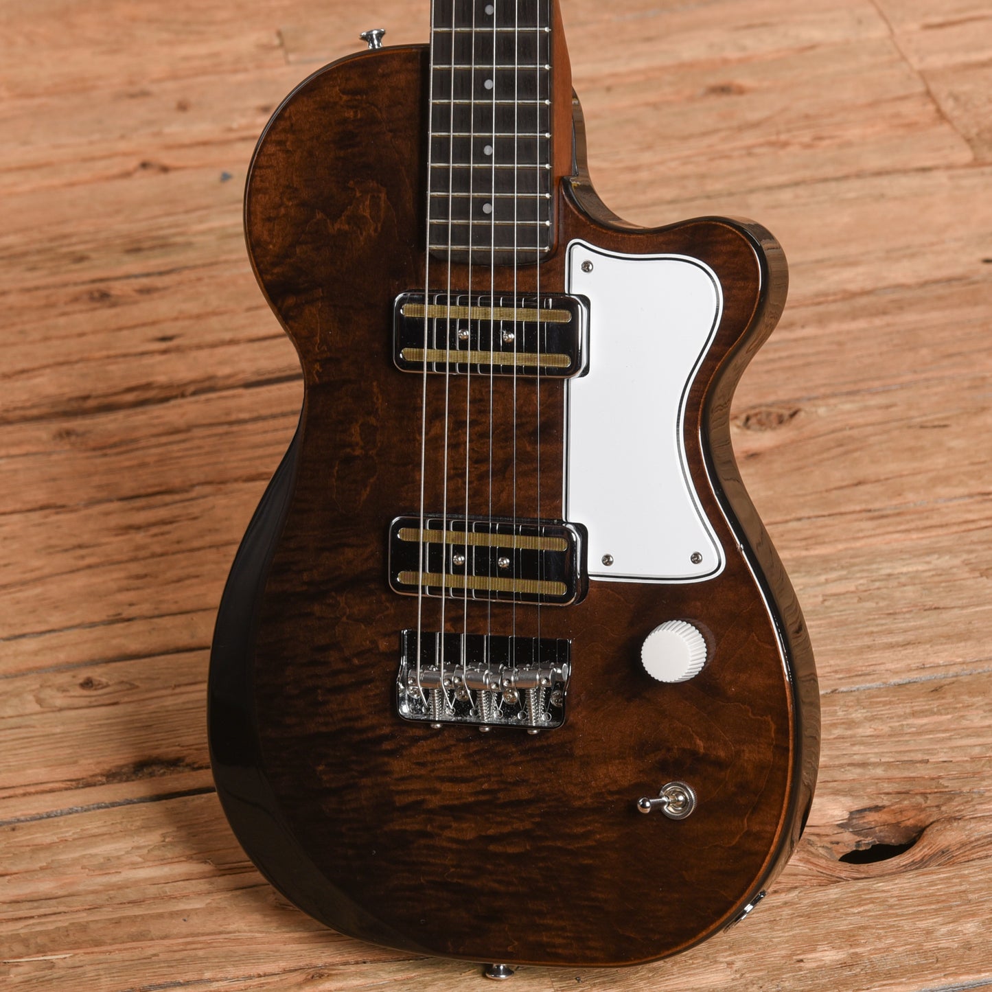 Harmony Juno Brown Electric Guitars / Solid Body