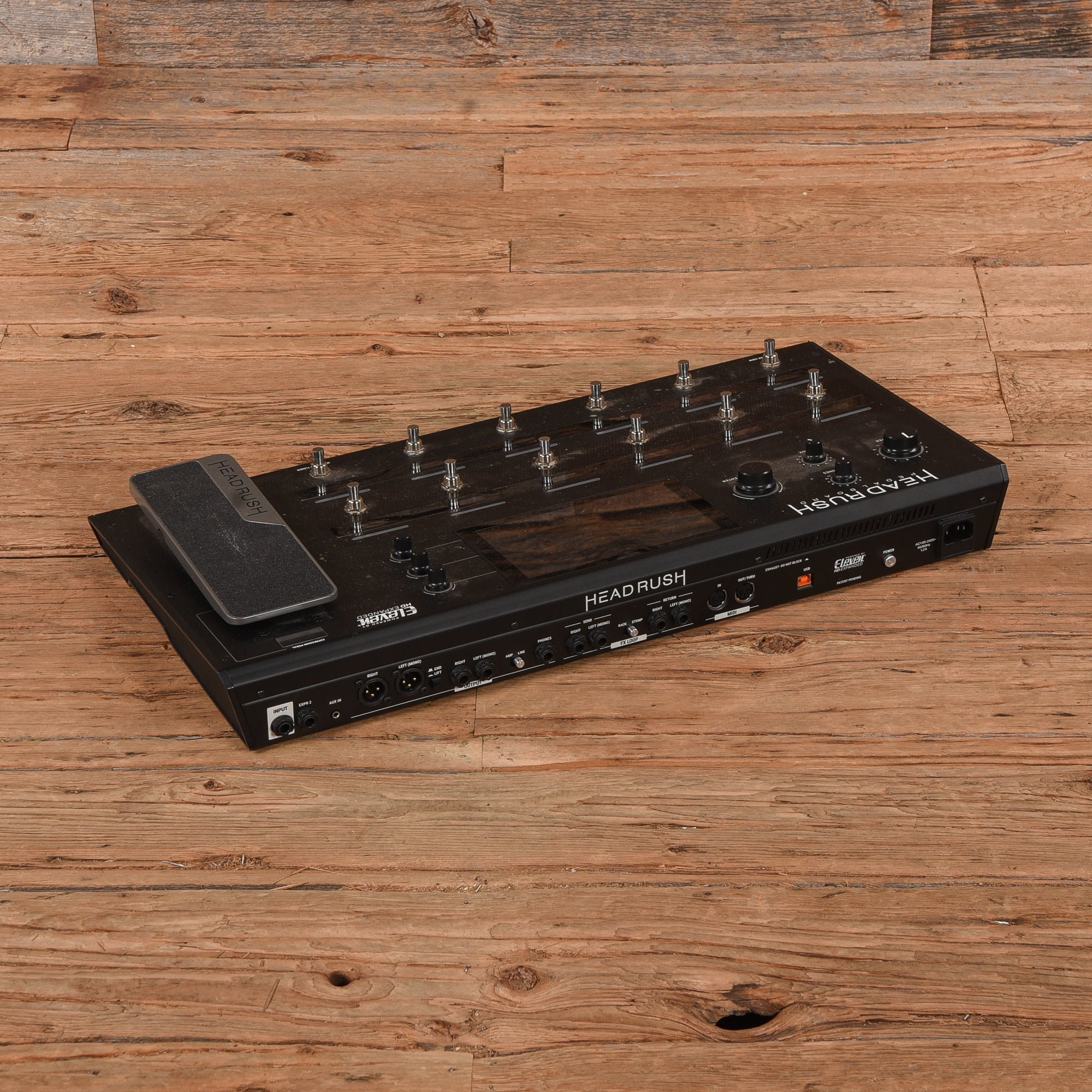 Headrush Multi-Effect Pedalboard w/ Road Case Effects and Pedals / Multi-Effect Unit