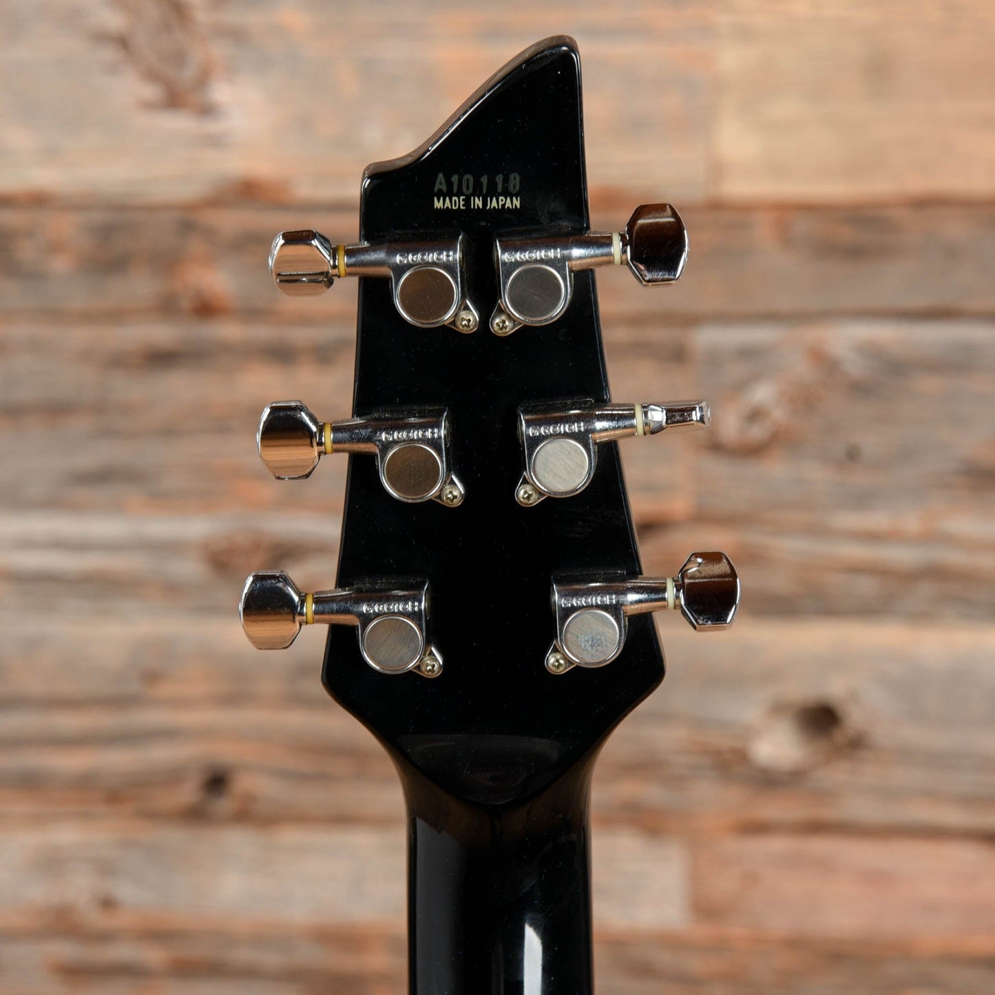 Heartfield RR9 Black Electric Guitars / Solid Body