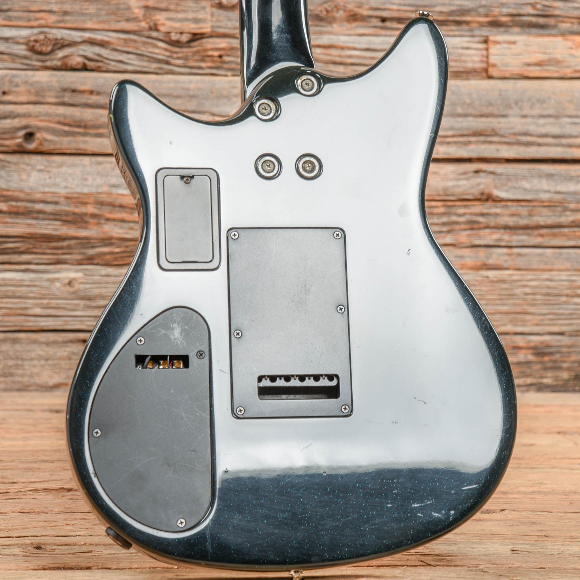 Heartfield RR9 Black Electric Guitars / Solid Body