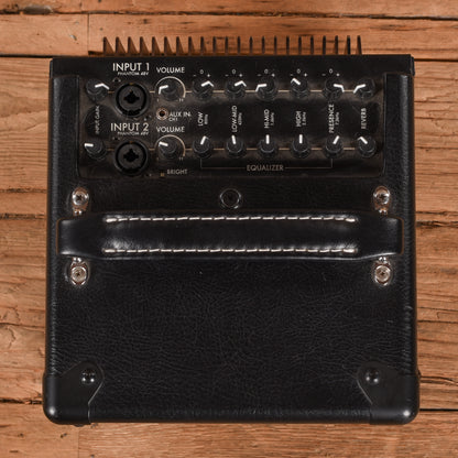 Henriksen The Bud 6 1x6" Bass Combo Amp Amplifiers