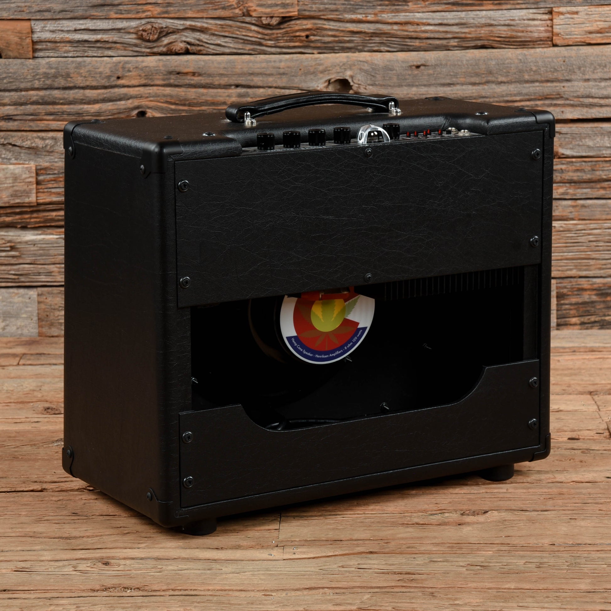 Henriksen The Forte Amps / Guitar Cabinets