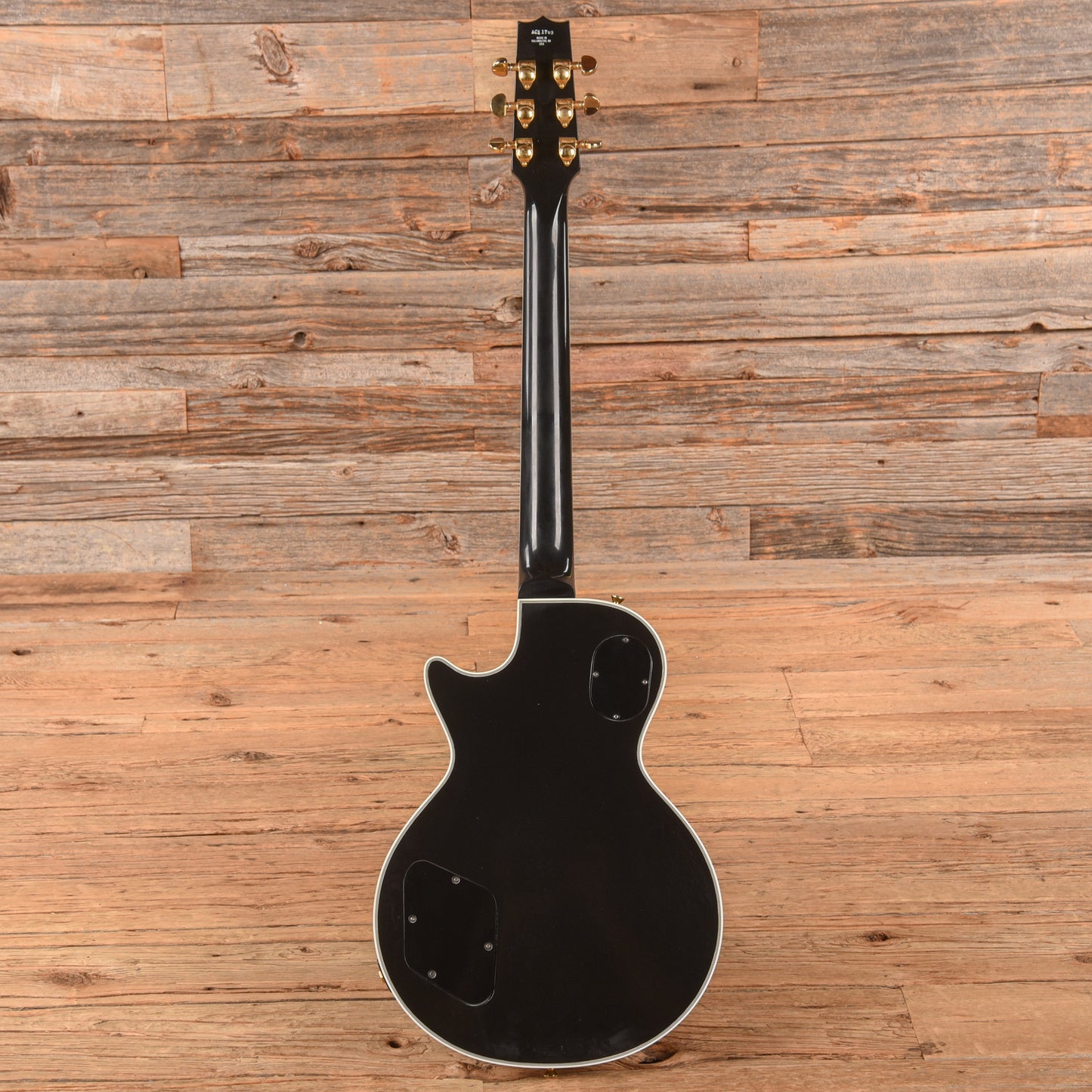 Heritage HC-157 Ebony 2005 Electric Guitars