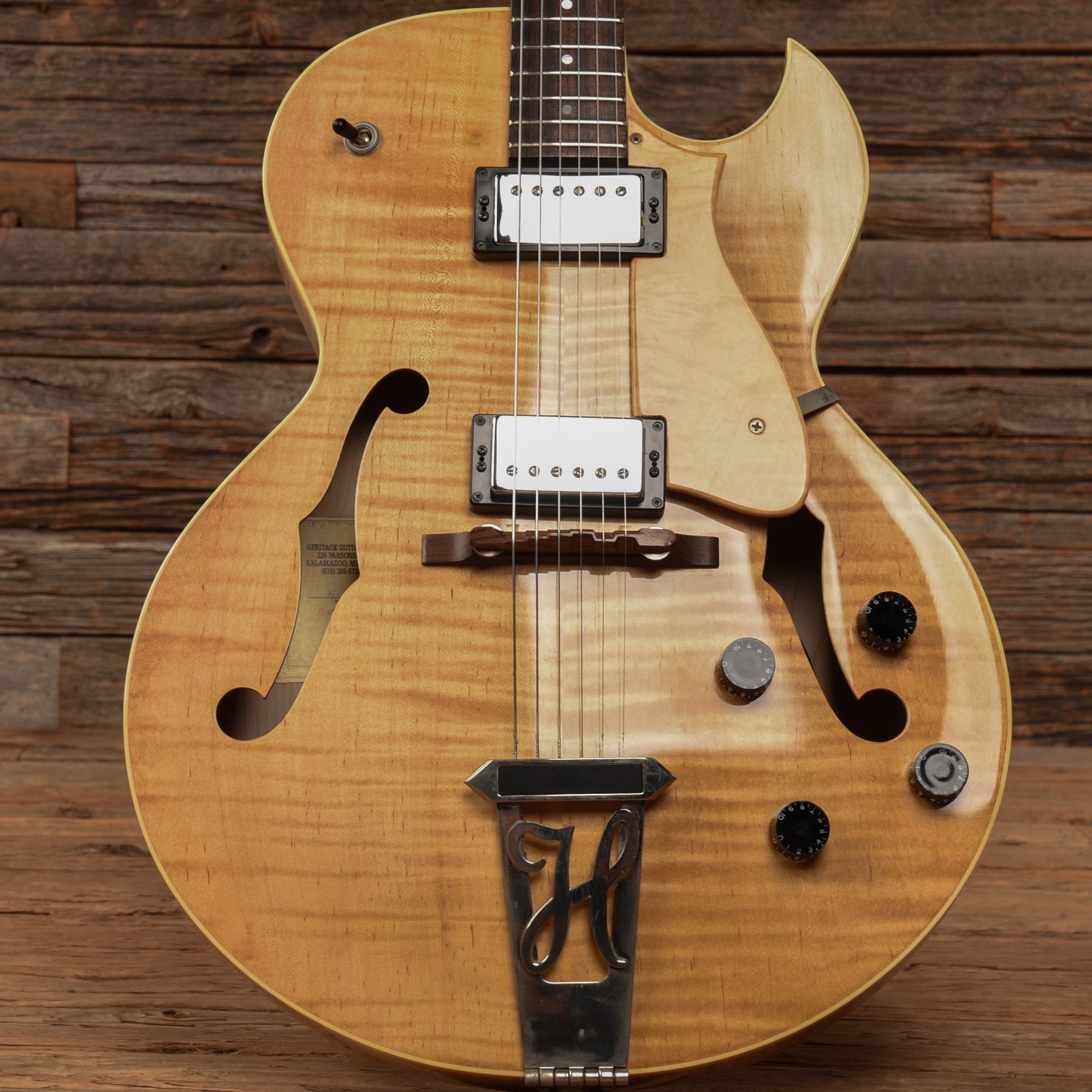 Heritage H-575 Natural 1998 Electric Guitars / Hollow Body