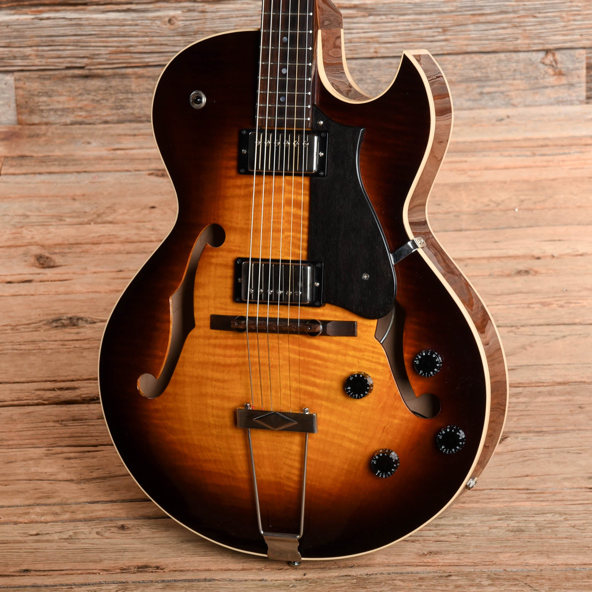 Heritage Standard H-575 Vintage Sunburst 2017 Electric Guitars / Hollow Body