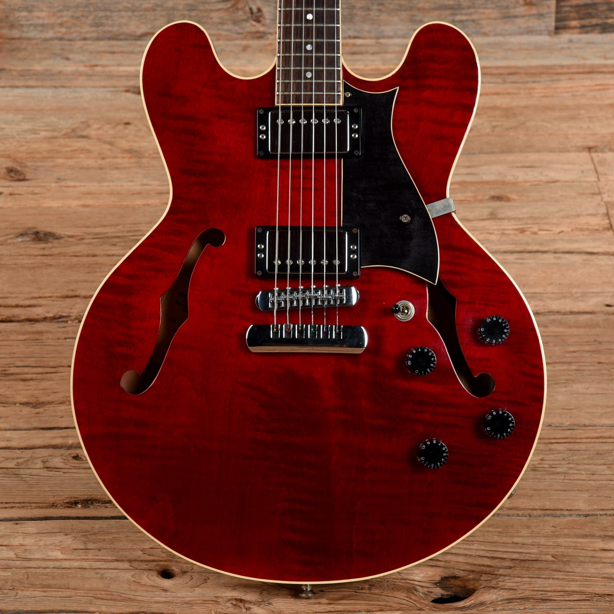 Heritage H-535 Standard Cherry 2002 Electric Guitars / Semi-Hollow