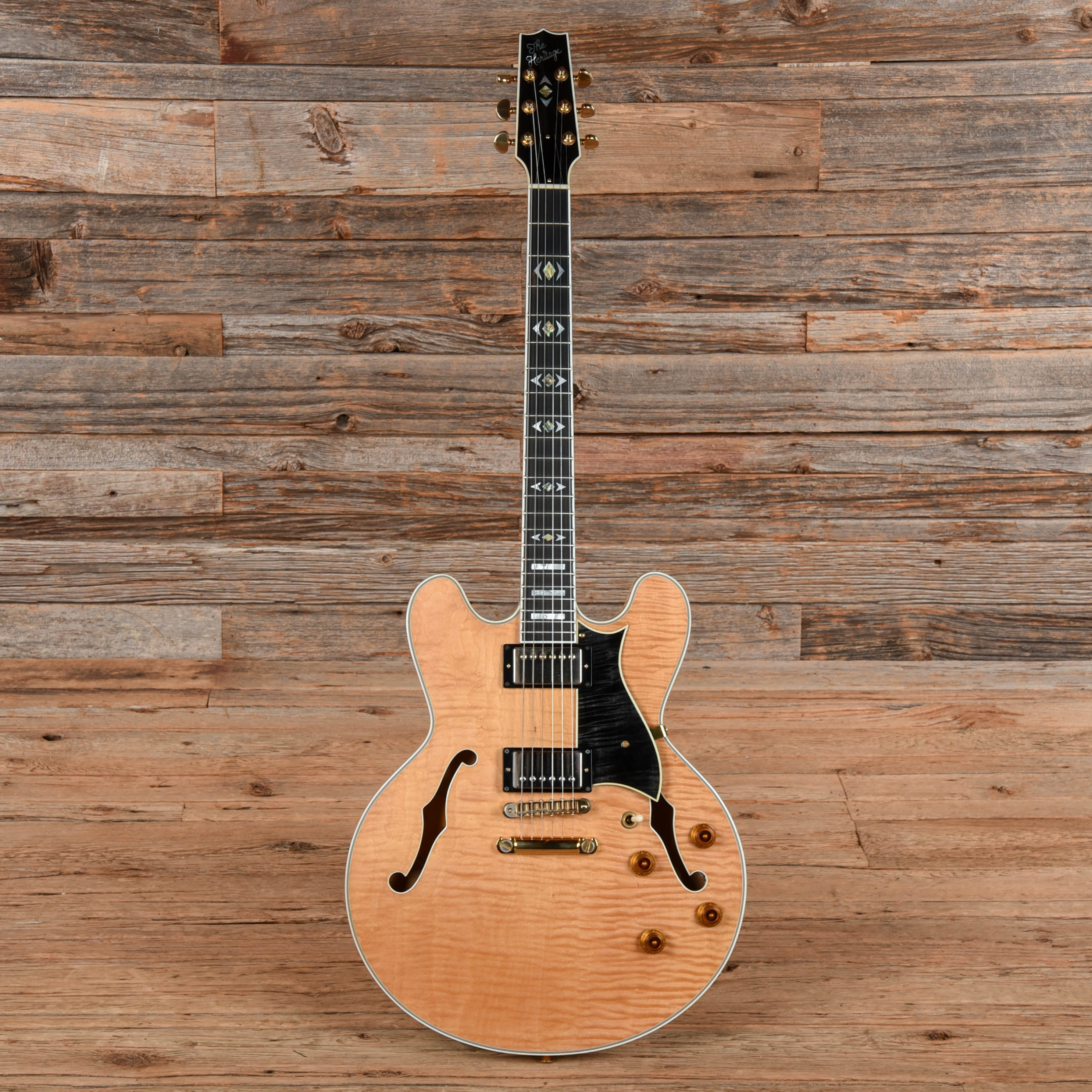 Heritage H-555 Antique Natural 2008 Electric Guitars / Semi-Hollow