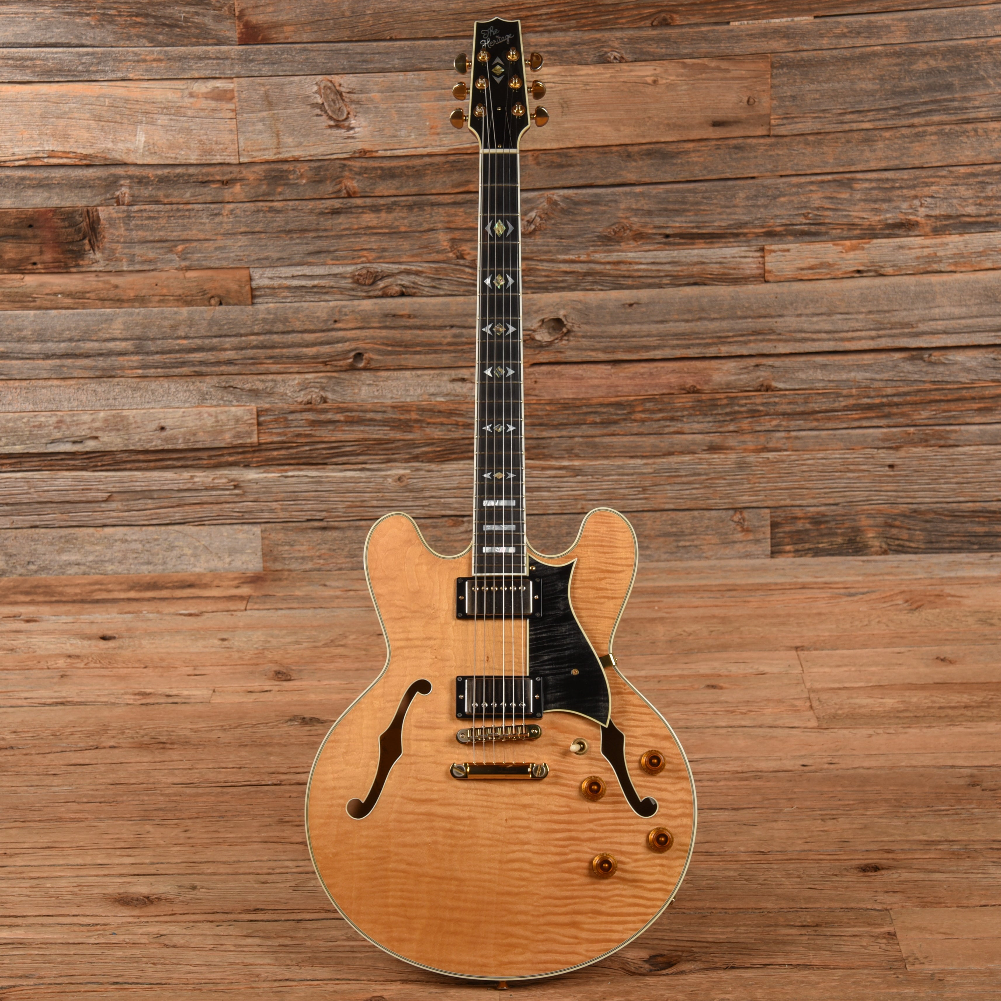 Heritage H-555 Natural 2008 Electric Guitars / Semi-Hollow