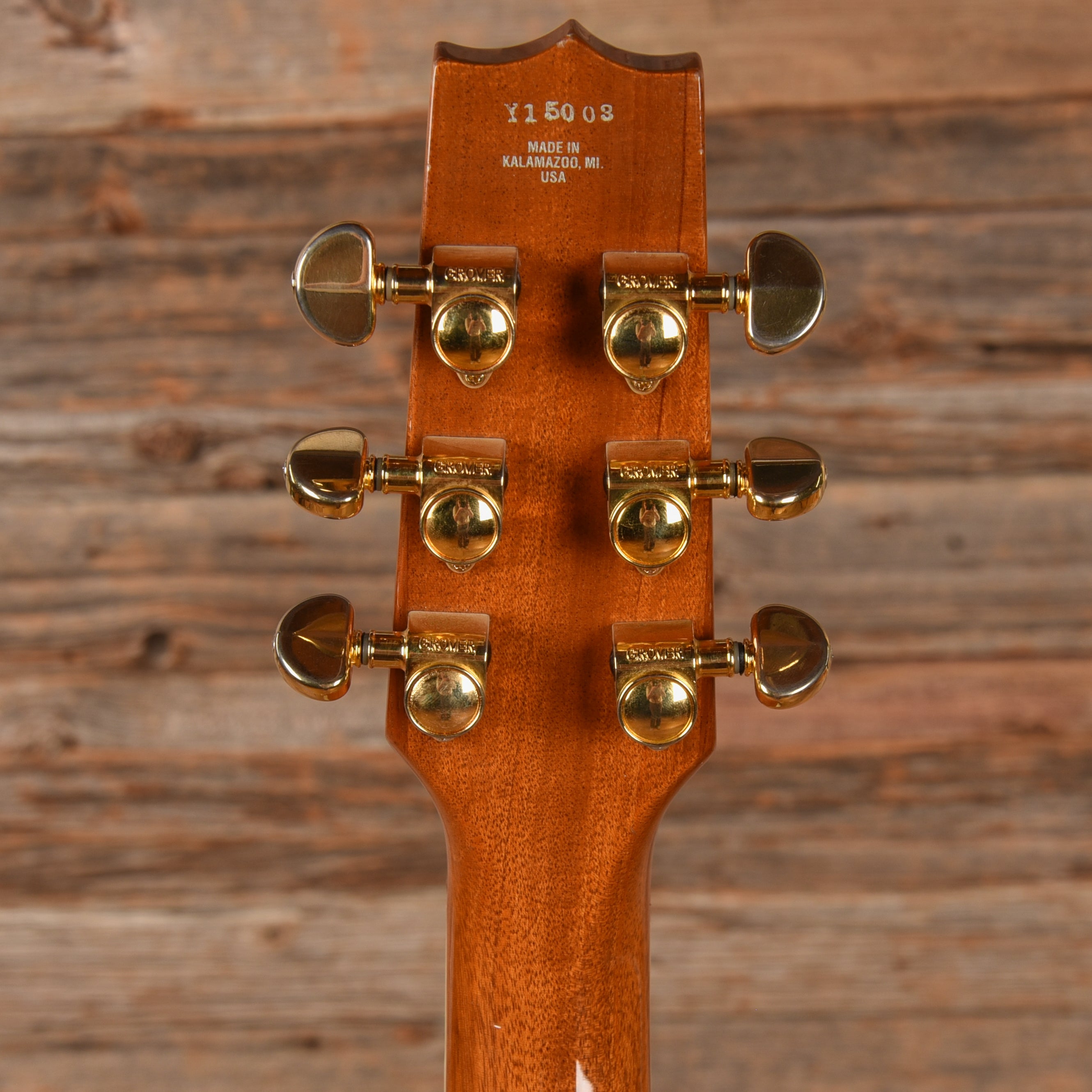Heritage H-555 Natural 2008 Electric Guitars / Semi-Hollow
