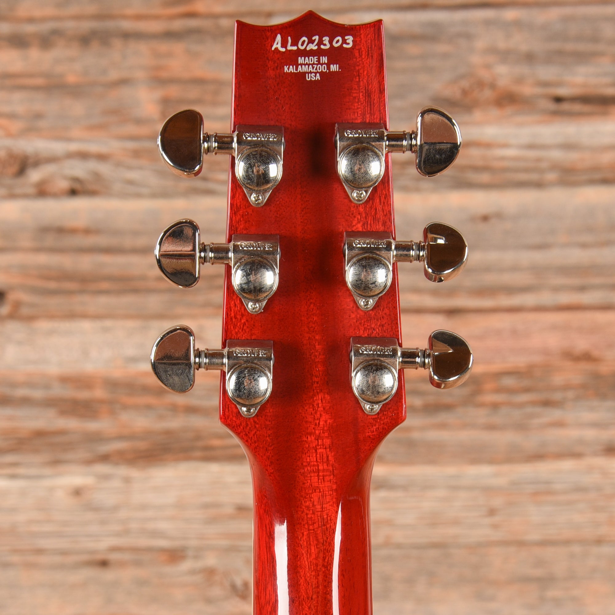 Heritage Standard H-530 Cherry Electric Guitars / Semi-Hollow