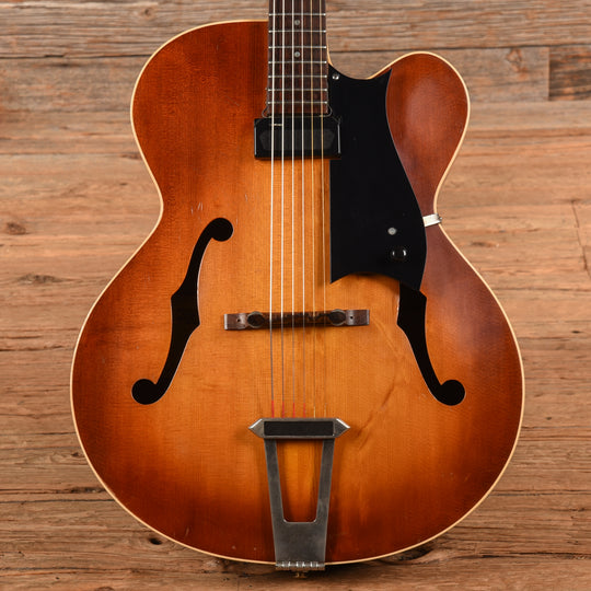 Heritage Eagle Sunburst 1995 Electric Guitars / Solid Body