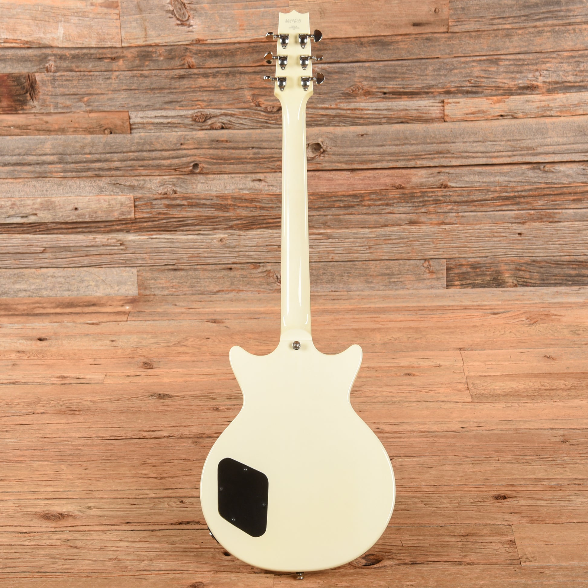 Heritage H-137 DC White 2016 Electric Guitars / Solid Body