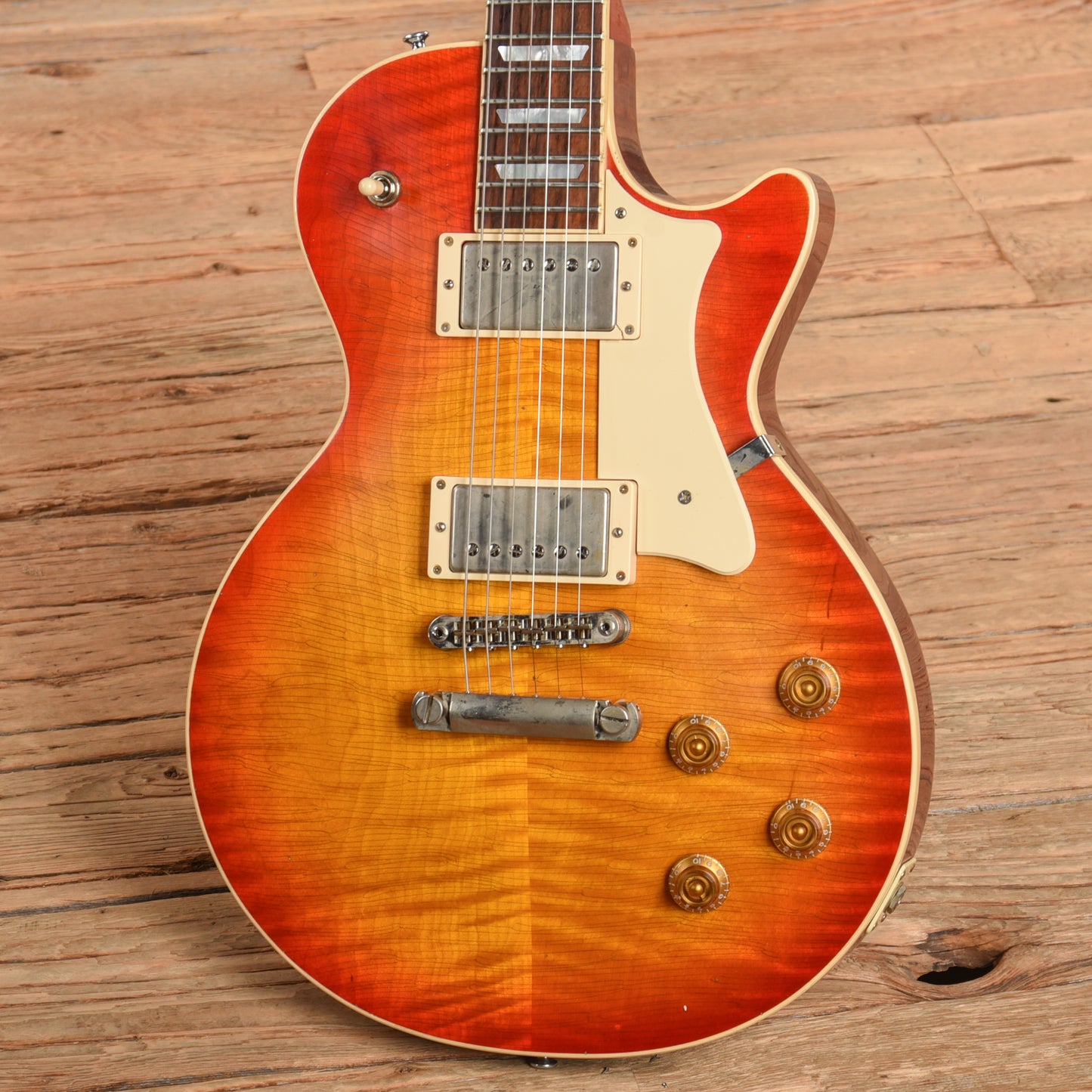 Heritage H-150 Aged Sunburst 2017 Electric Guitars / Solid Body