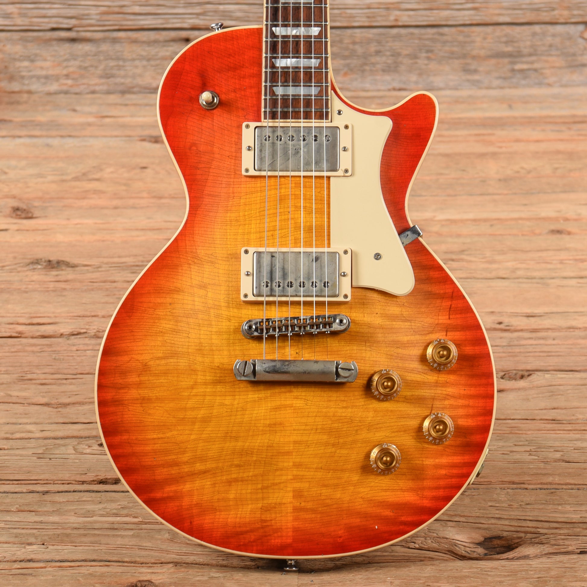 Heritage H-150 Aged Sunburst 2017 Electric Guitars / Solid Body