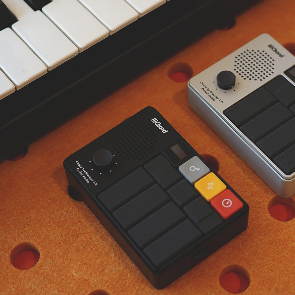 HiChord Pocket Chord Synthesizer Aluminum Edition Black Keyboards and Synths / Workstation Keyboards