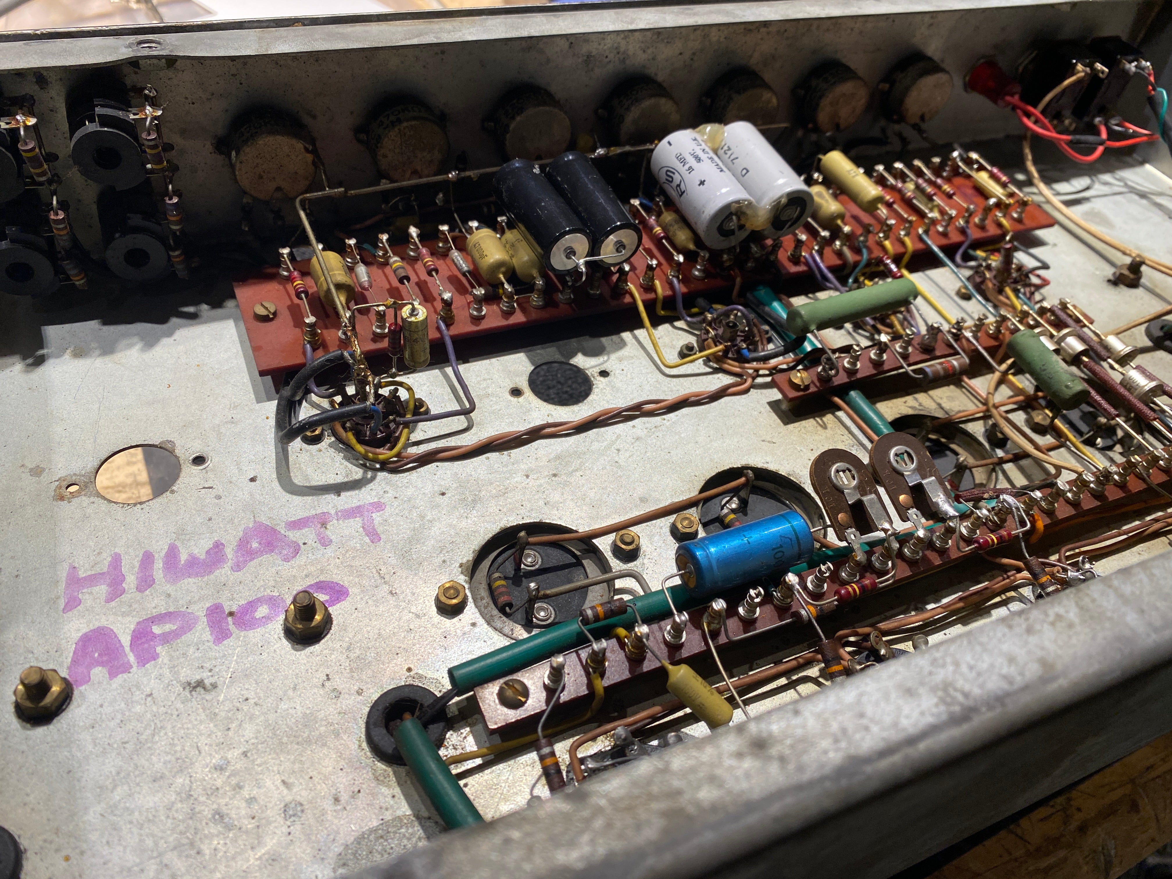 Hiwatt AP100  1967 Amps / Guitar Amps / Guitar Cabinets