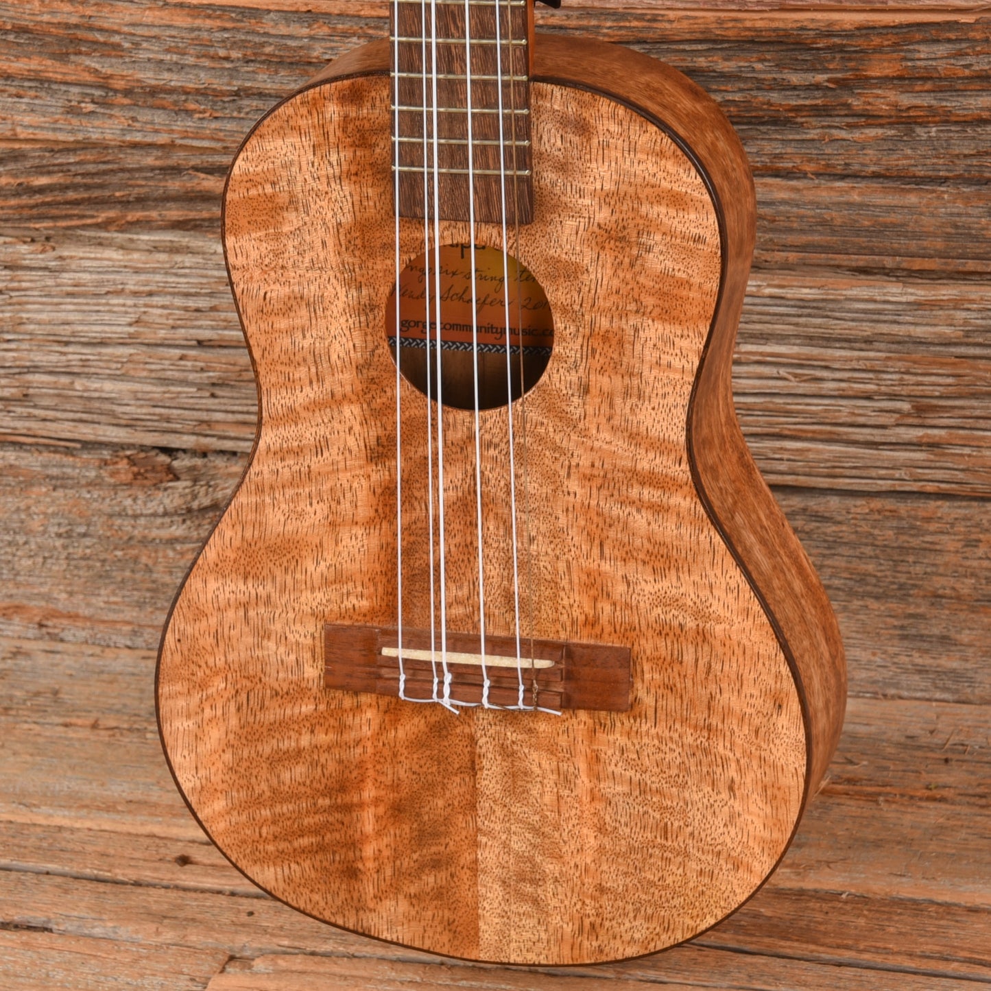 Ho'okipa Mango Six String Tenor Natural Folk Instruments / Ukuleles