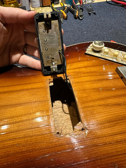 Hofner 500/1 Sunburst 1966 Bass Guitars / 4-String