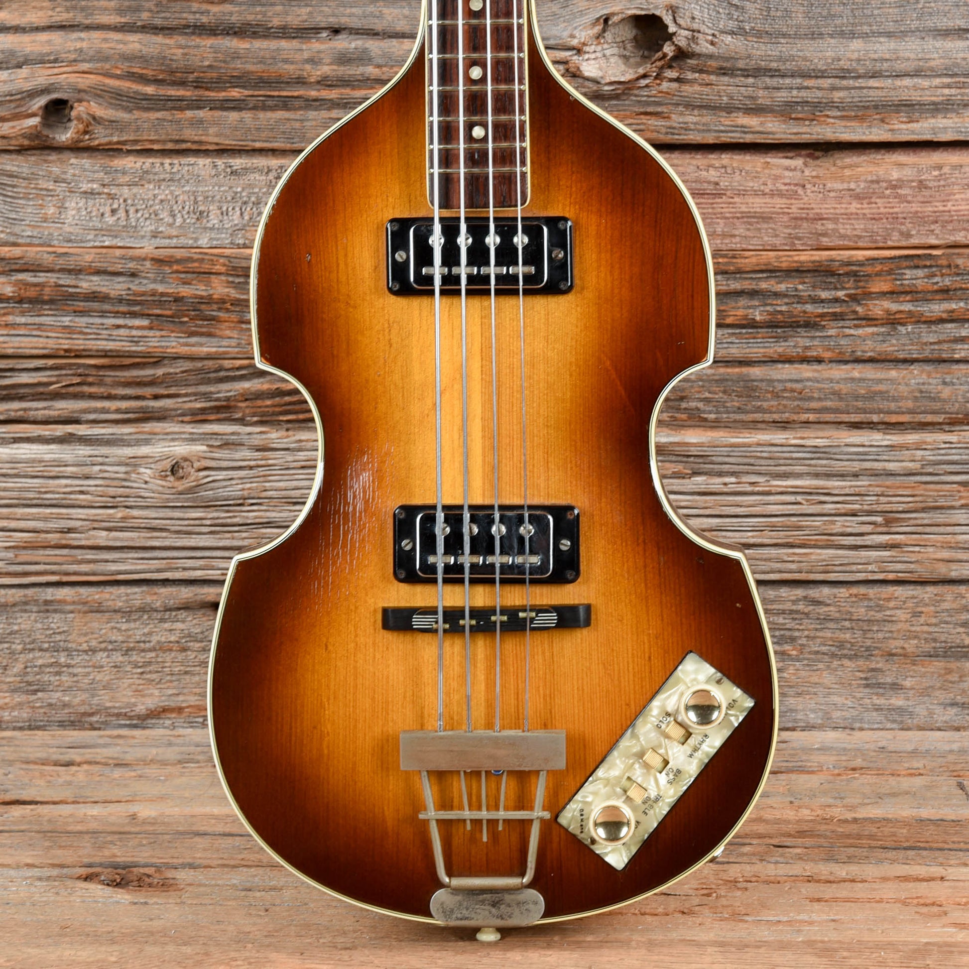 Hofner 500/1 Sunburst 1966 Bass Guitars / 4-String