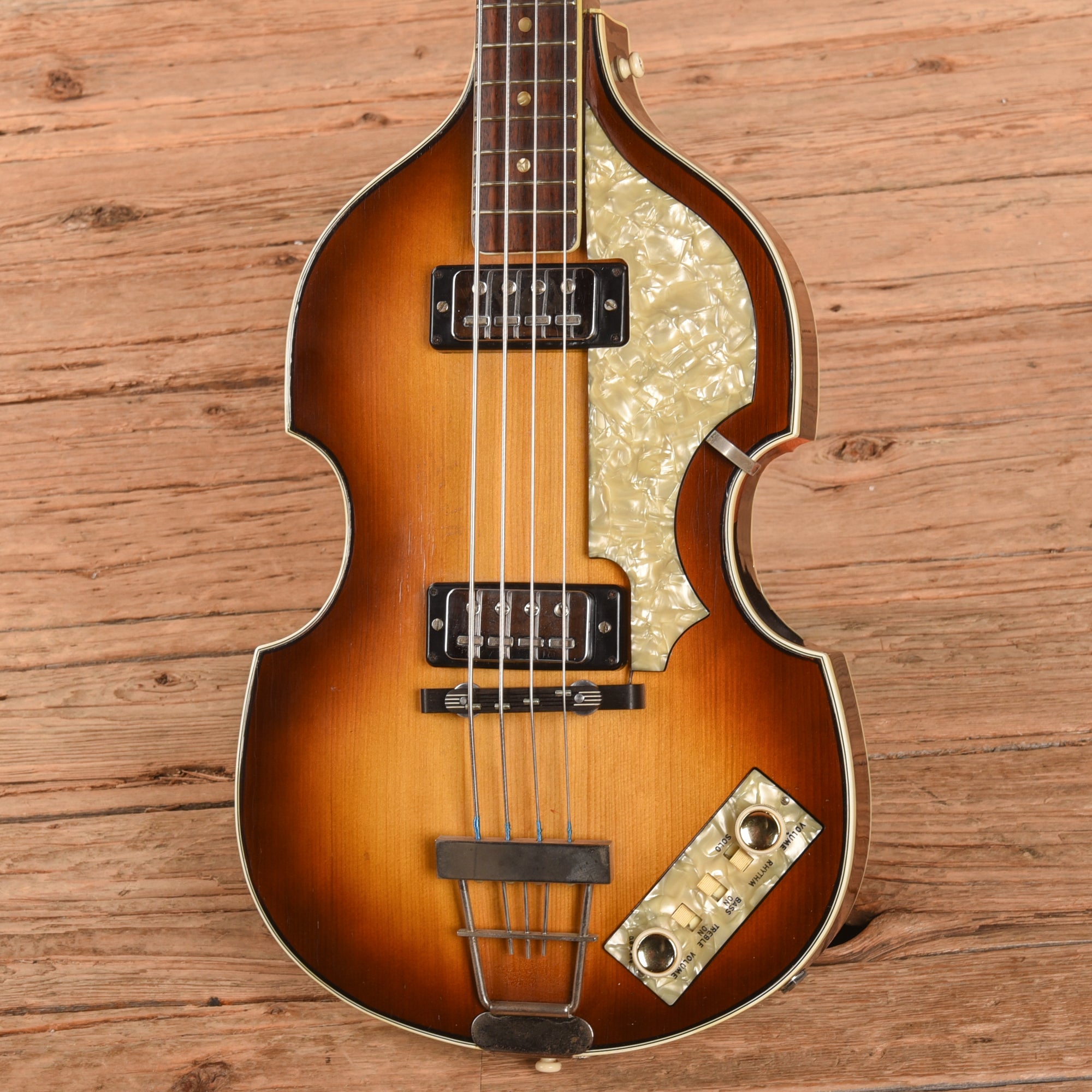 Hofner 500/1 Sunburst 1966 Bass Guitars / 4-String