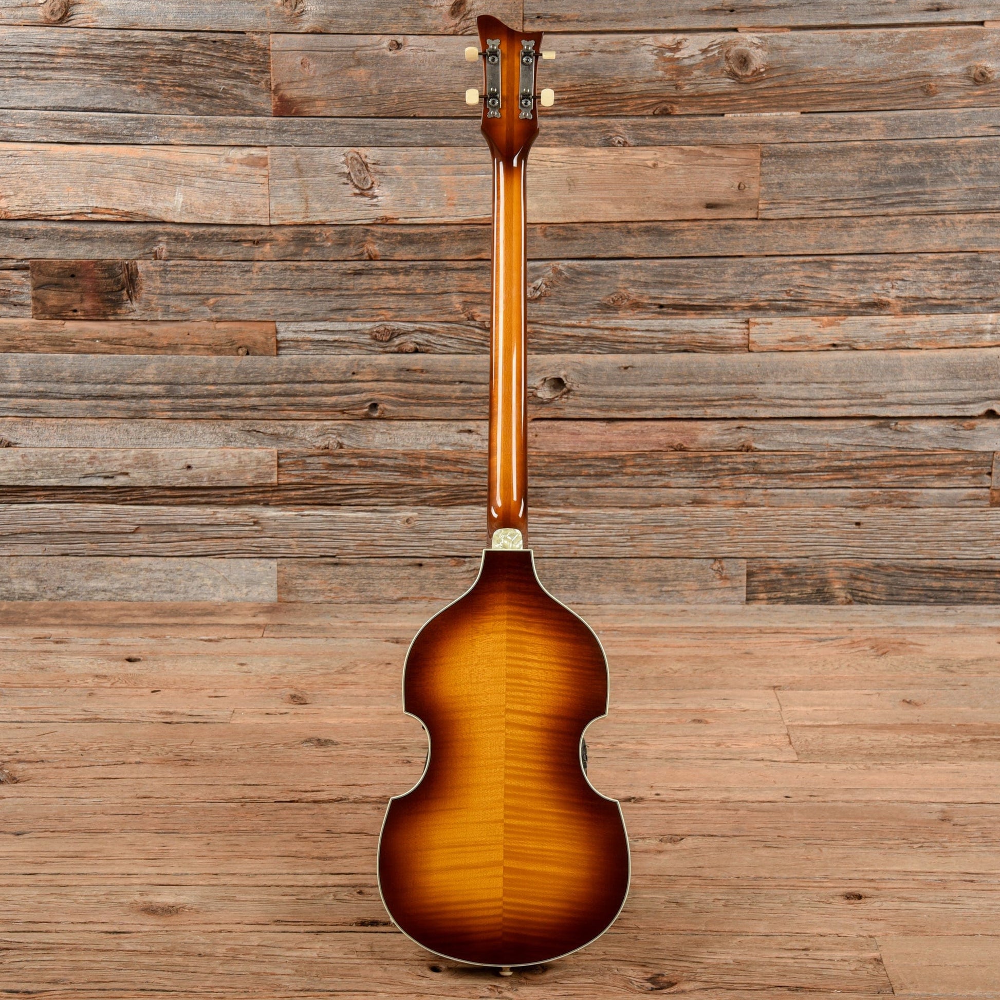 Hofner 500/1 V61 Cavern Bass Sunburst 2000 Bass Guitars / 4-String