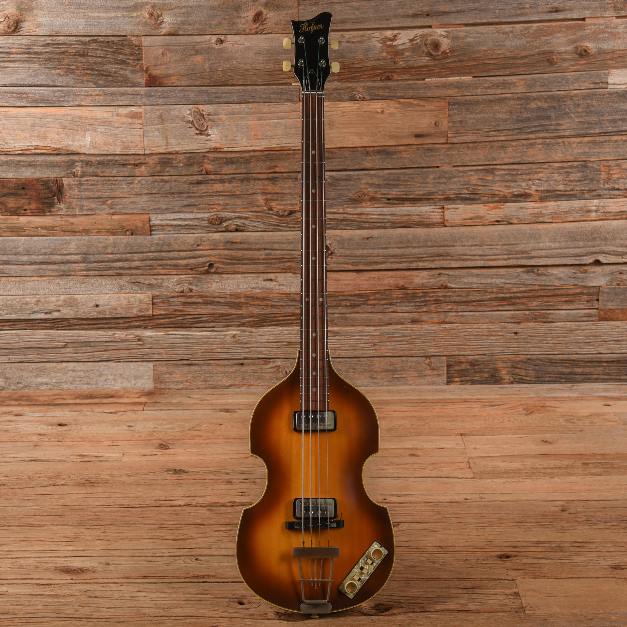 Hofner 500/1 v62 40th Anniversary Sunburst 1996 Bass Guitars / 4-String